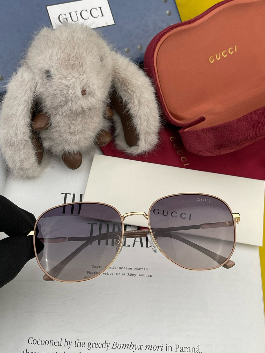 Gucci G5822 Polarized Oversized Gold Lens Sunglasses for Men & Women - 357885