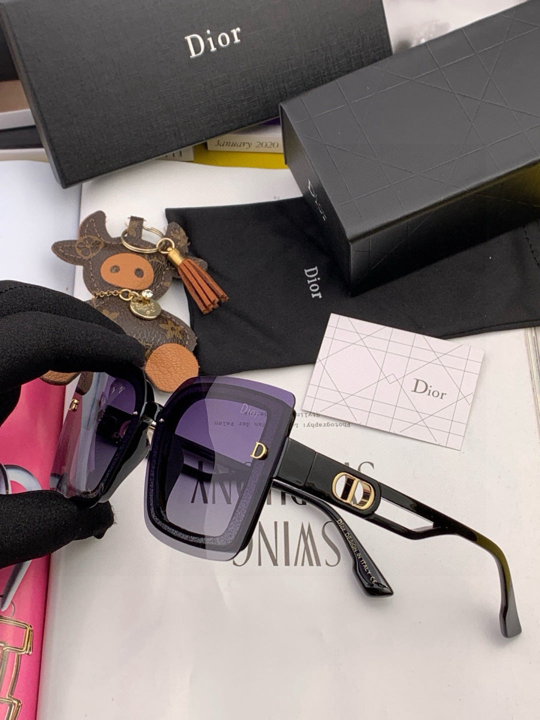 Dior CD9988 Polarized Square Pink Lens Sunglasses for Men & Women - 358239 - detail image 2