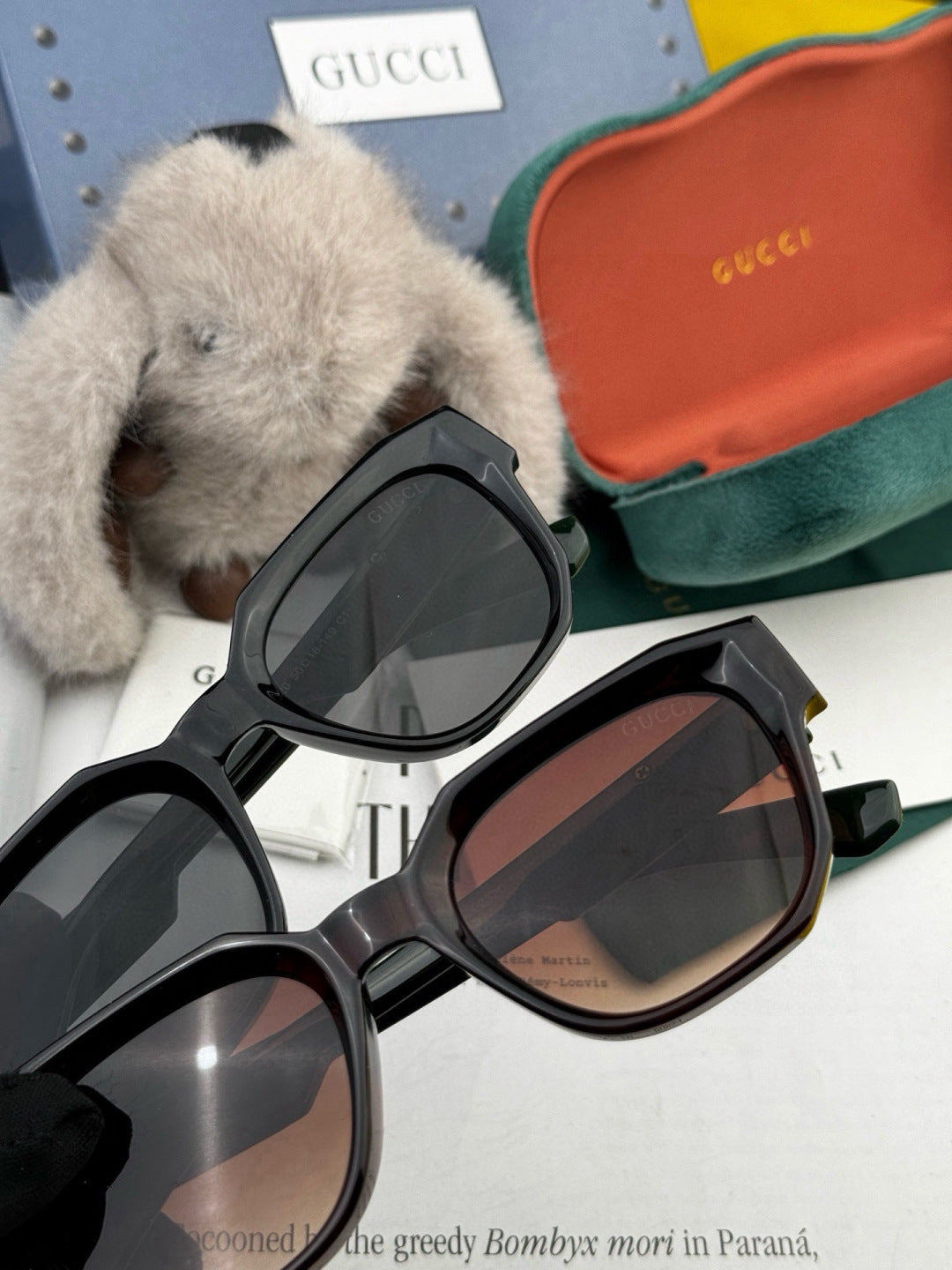 Gucci G0232 Square Gold Lens Sunglasses for Men & Women - detail image 5