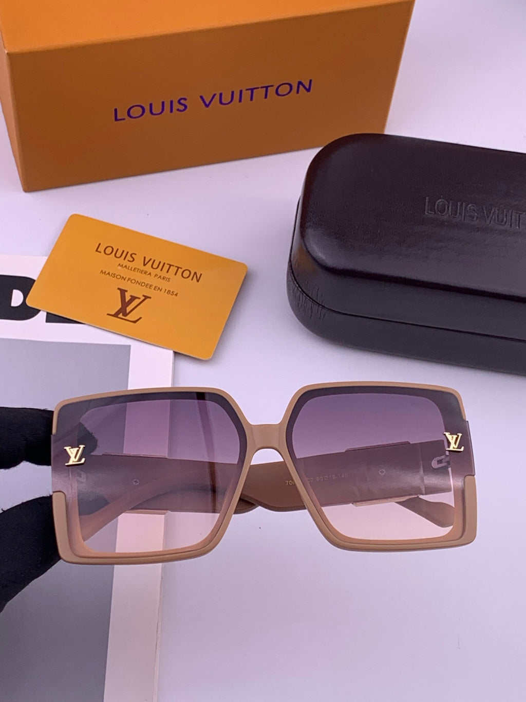 Louis Vuitton L97003 Square Black Lens Sunglasses for Men & Women - 357653