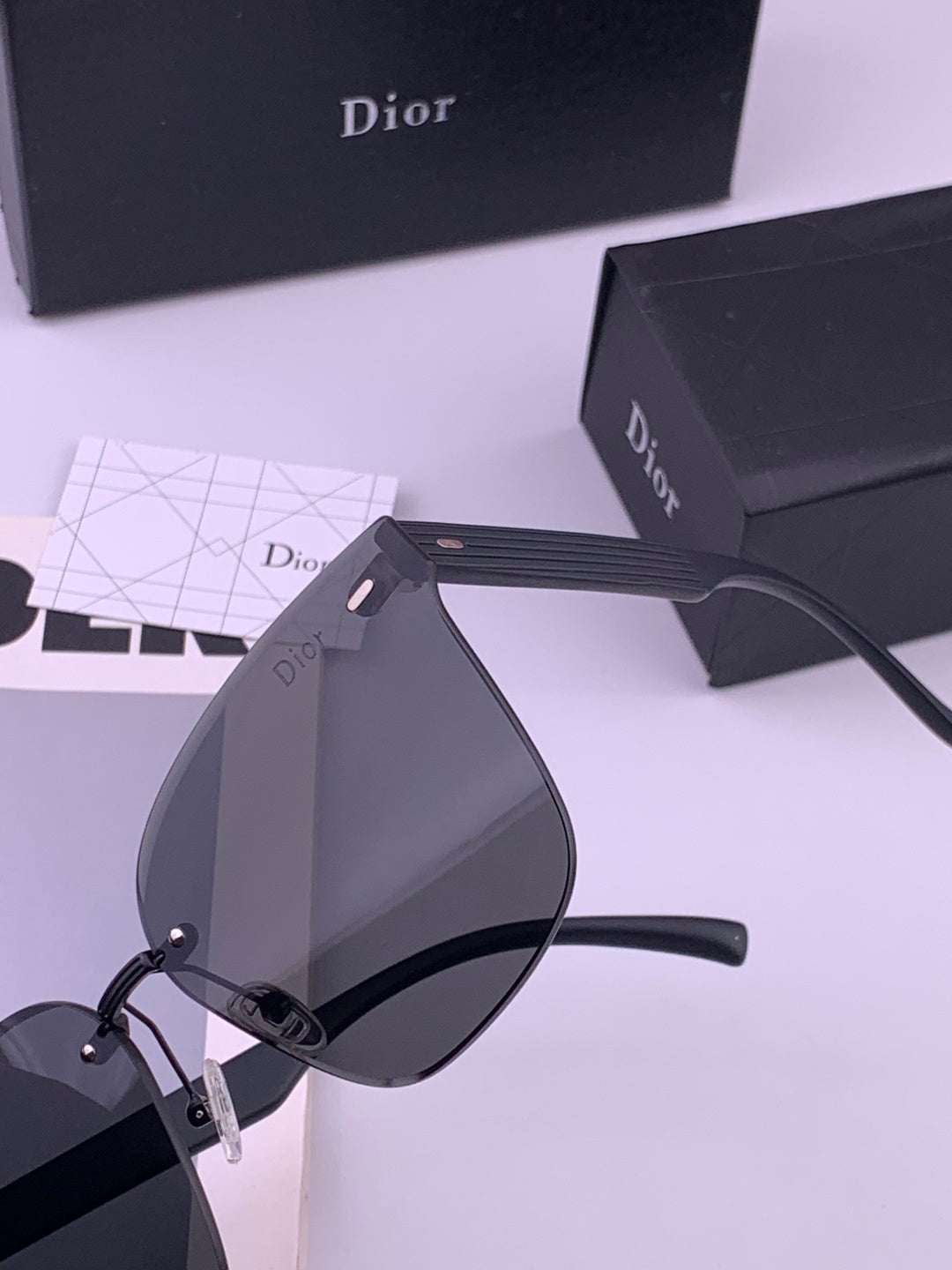 Dior CD5151 Acetate Fashion Black Lens Sunglasses for Men & Women - 358244 - detail image 3