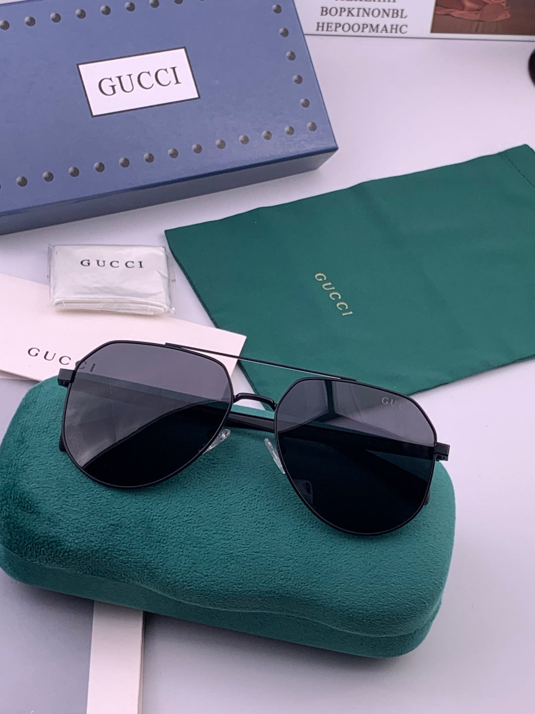 Gucci G5381 Polarized Aviator Gold Lens Sunglasses for Men & Women - 357863 - detail image 6