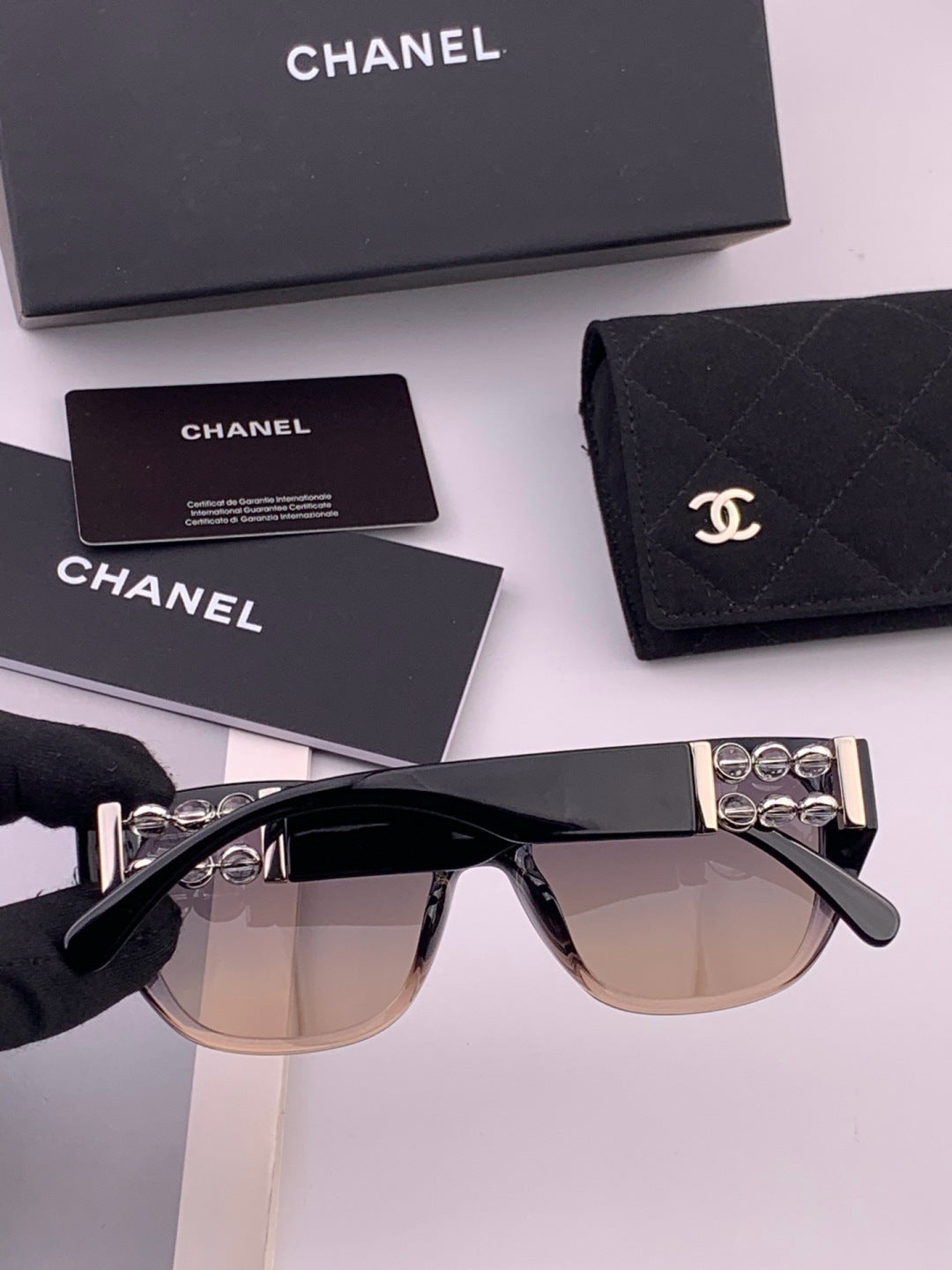 Chanel CH8754 Polarized Fashion Black Lens Sunglasses for Men & Women - 358054 - detail image 4