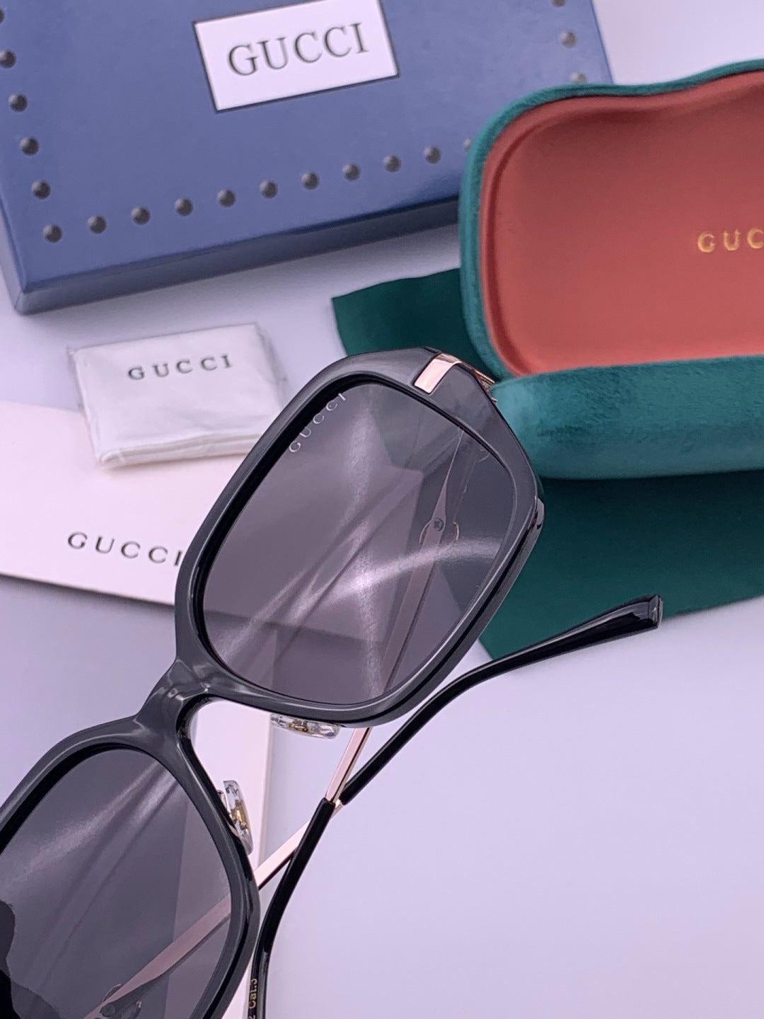 Gucci G9912 Round Black Lens Sunglasses for Men & Women - 357824 - detail image 5