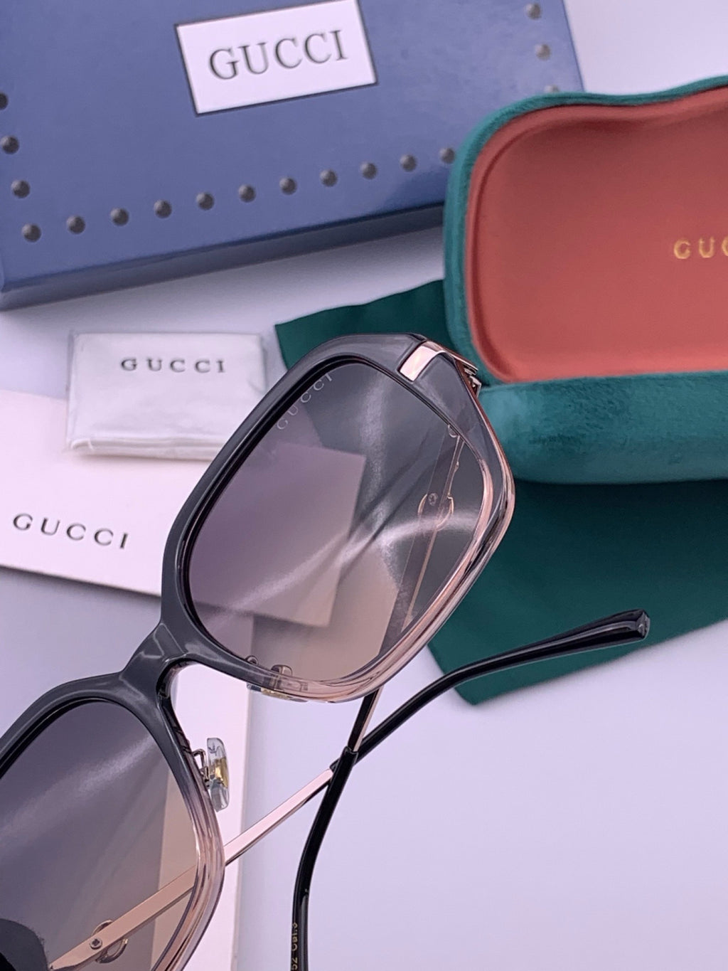 Gucci G9912 Round Black Lens Sunglasses for Men & Women - 357825 - detail image 4