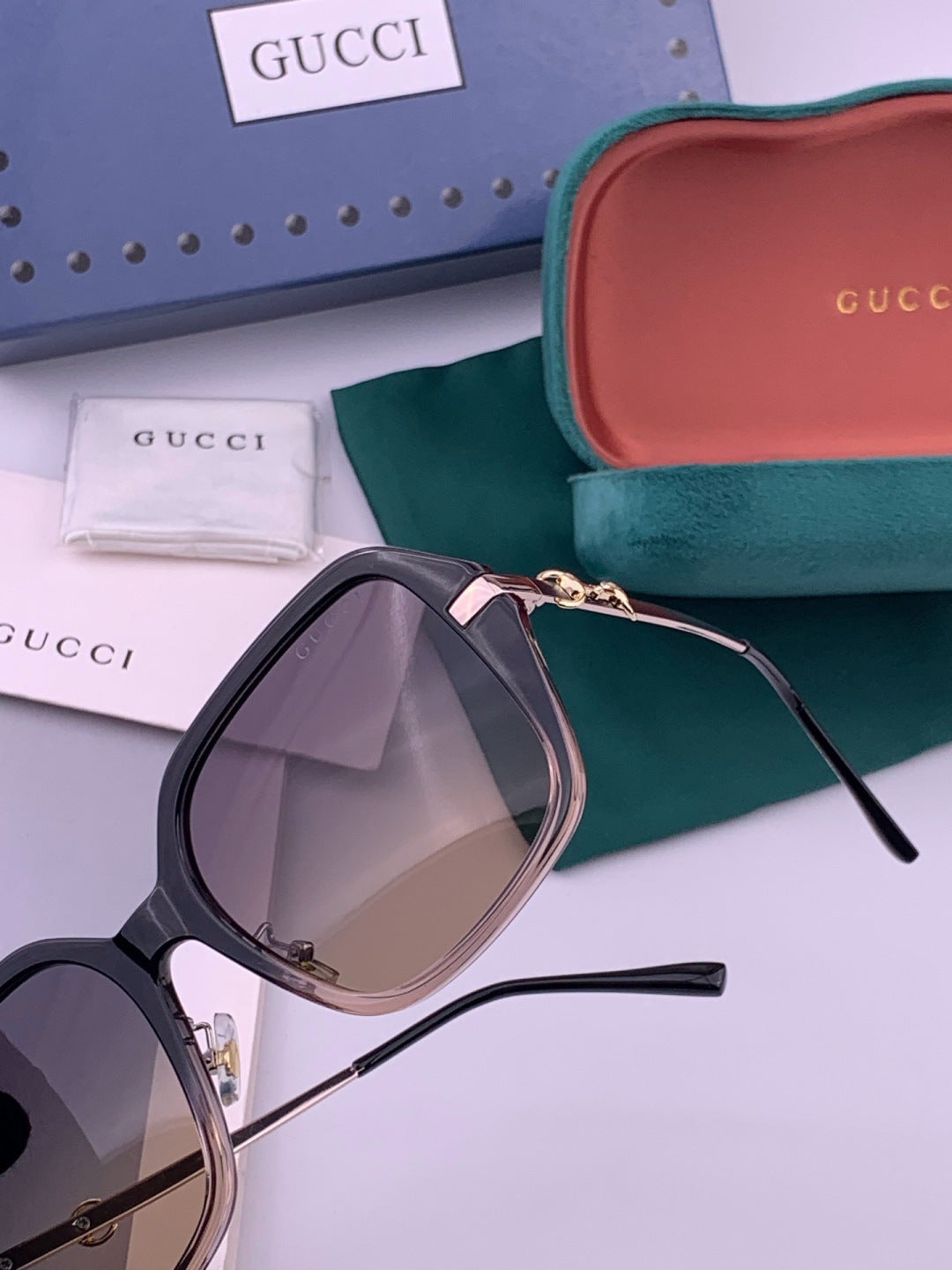 Gucci G9912 Round Black Lens Sunglasses for Men & Women - 357825 - detail image 2