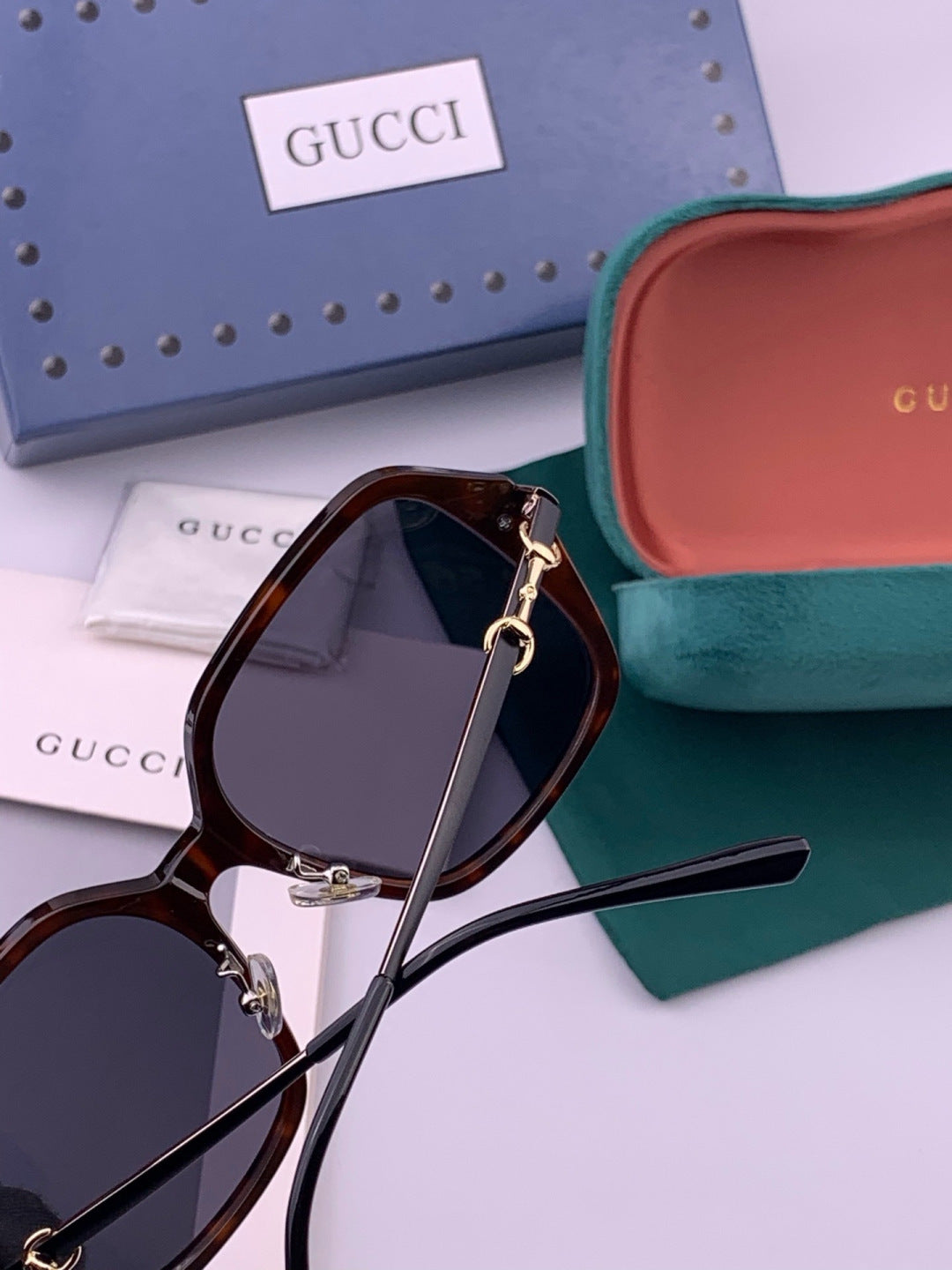 Gucci G9912 Round Black Lens Sunglasses for Men & Women - detail image 6