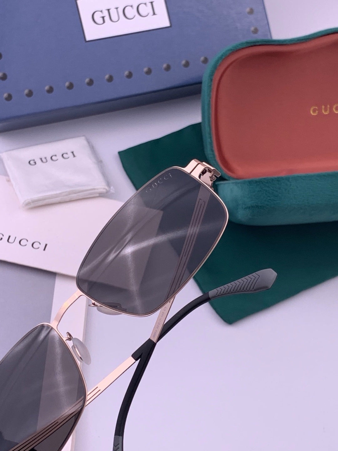 Gucci G4805 Polarized Aviator Black Lens Sunglasses for Men - 357827 - detail image 3