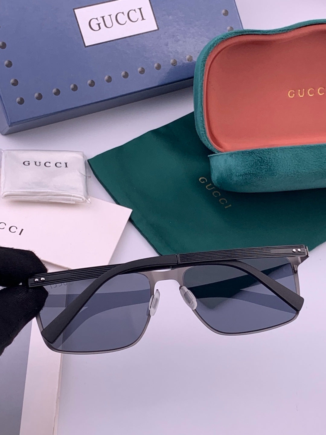 Gucci G2711 Polarized Aviator Gold Lens Sunglasses for Men - detail image 4