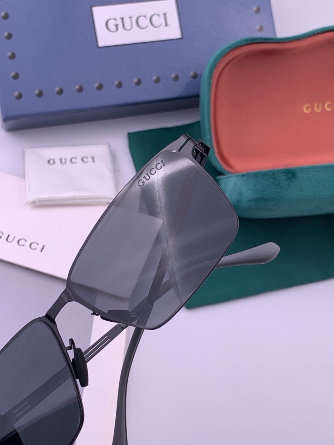 Gucci G2882 Fashion Pink Lens Sunglasses for Men & Women - 357829 - detail image 6
