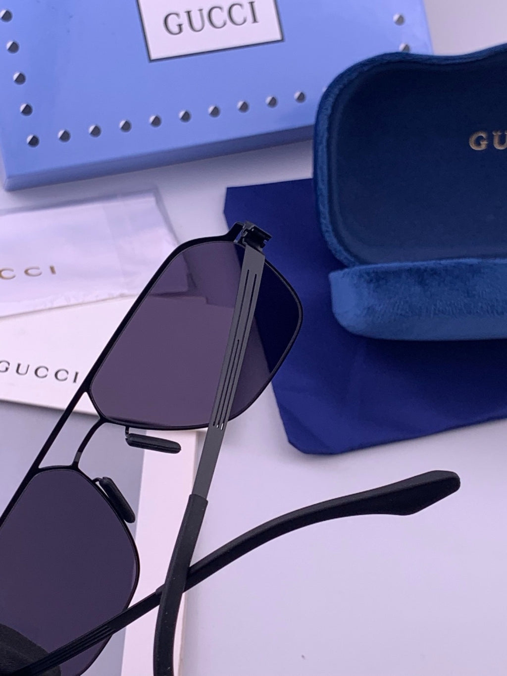 Gucci G0862 Fashion Gold Lens Sunglasses for Men & Women - 357838 - detail image 4