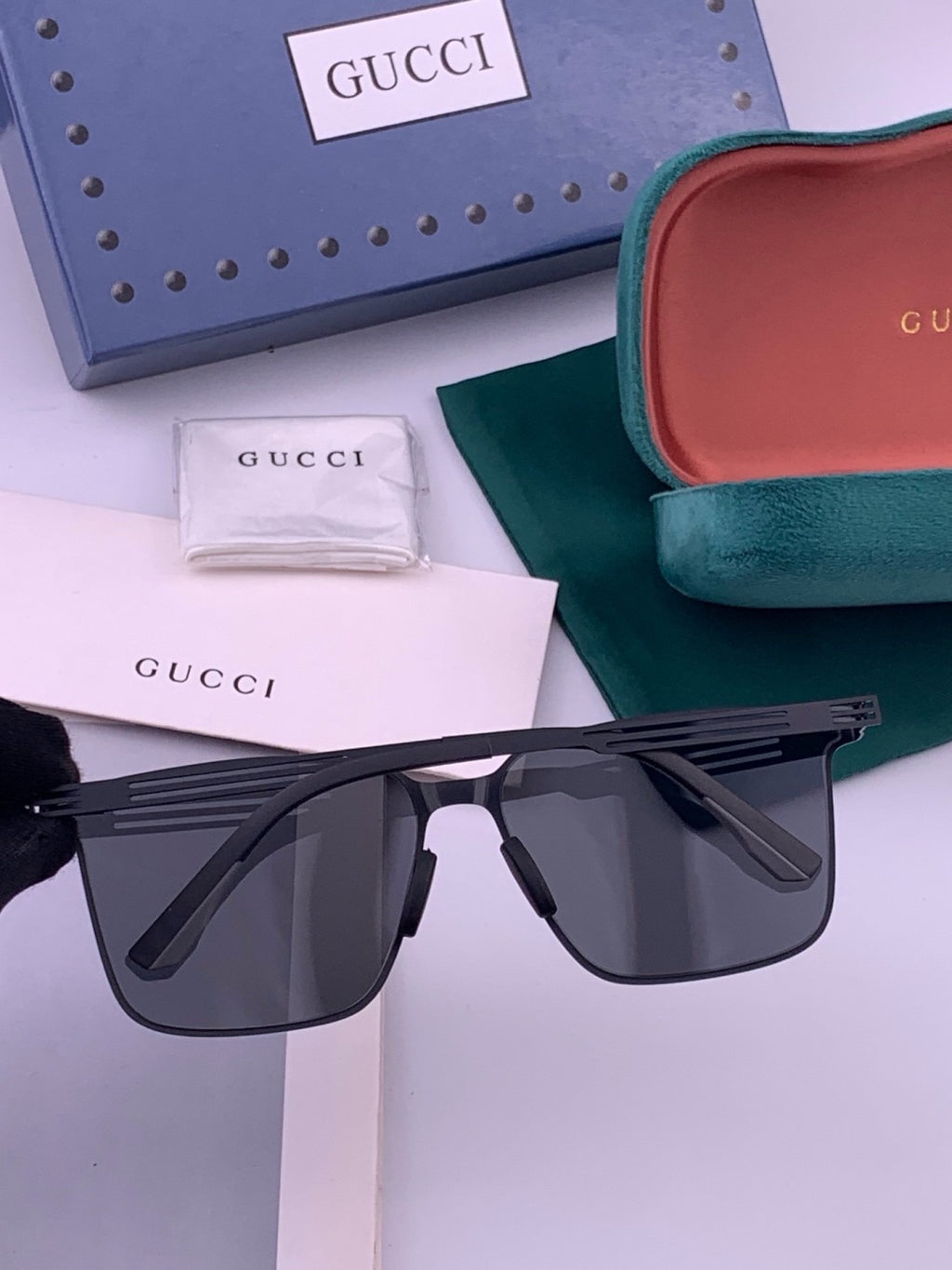 Gucci G176 Polarized Aviator Gold Lens Sunglasses for Men - detail image 6