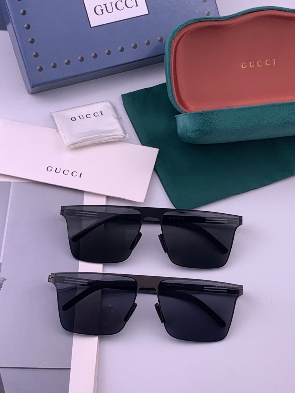 Gucci G188 Fashion Black Lens Sunglasses for Men & Women - detail image 7
