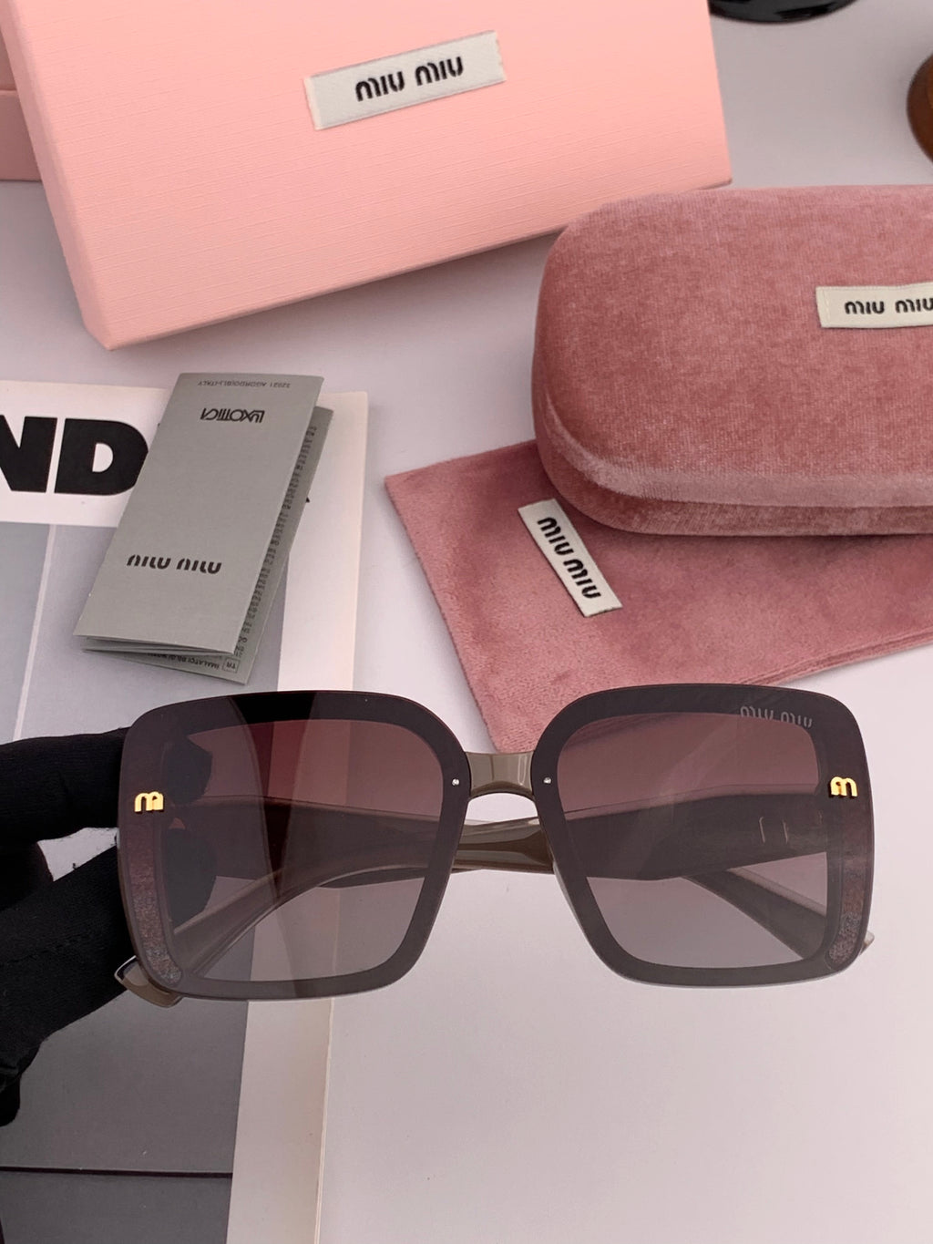 Miu Miu M5550 Fashion Black Lens Sunglasses for Men & Women - 358736 - detail image 6