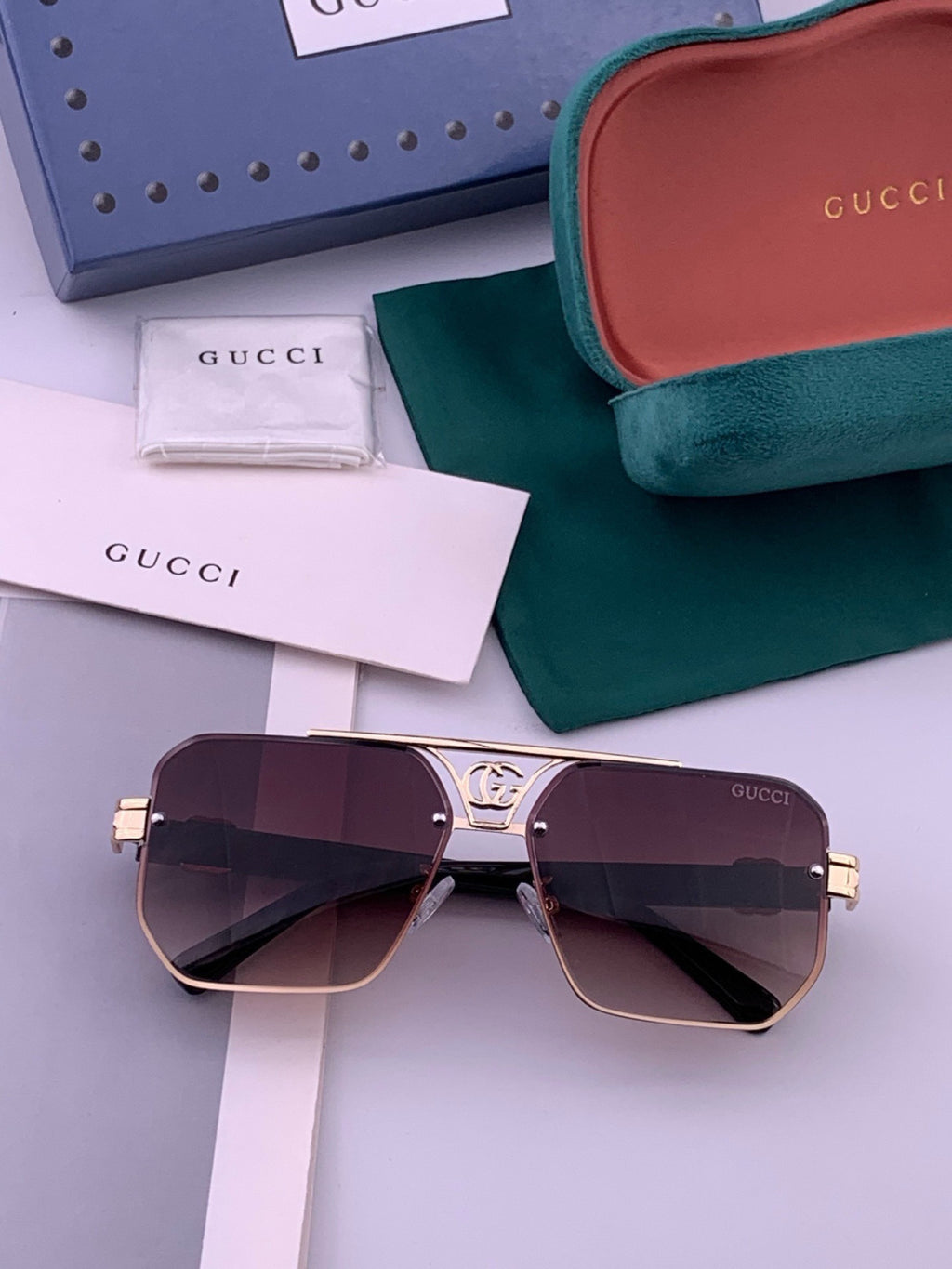 Gucci G21746 Aviator Black Lens Sunglasses for Men & Women - 357801