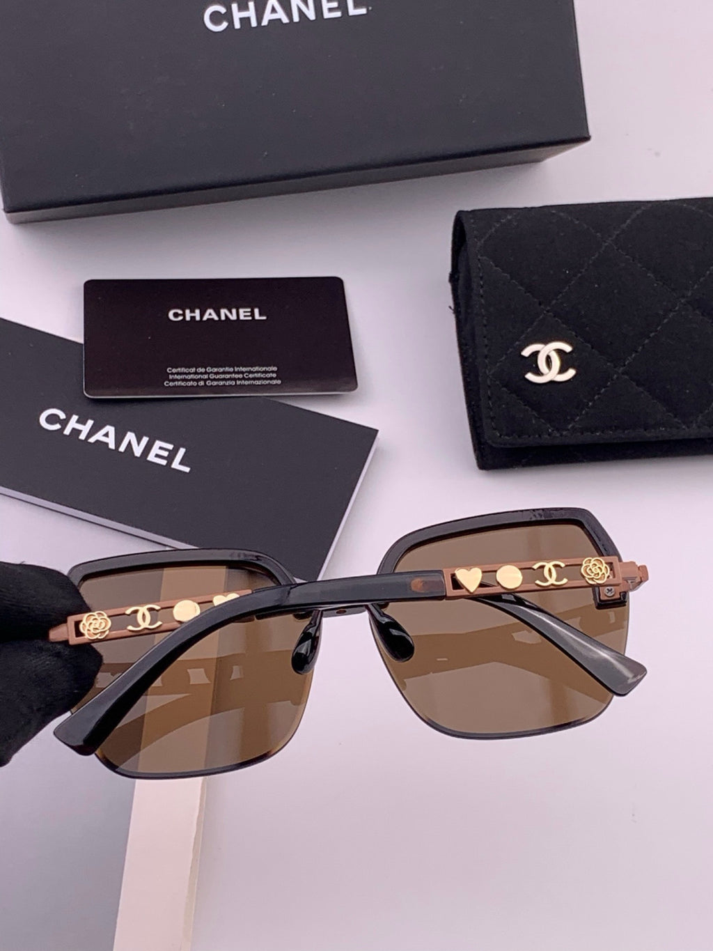 Chanel CH67000 Fashion Black Lens Sunglasses for Men & Women - 358052 - detail image 4