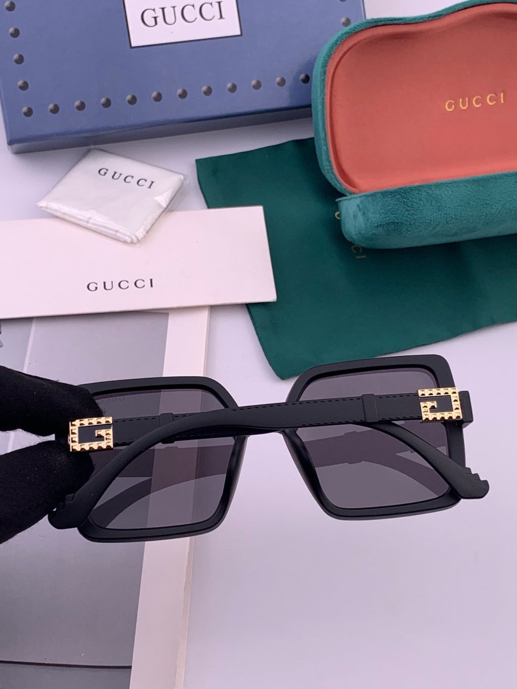 Gucci G3518 Polarized Fashion Black Lens Sunglasses for Women - 357810 - detail image 3