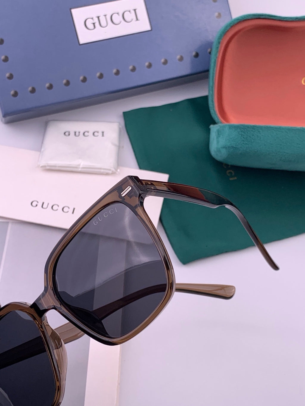 Gucci G12038 Polarized Fashion Gold Lens Sunglasses for Women - 357814 - detail image 3