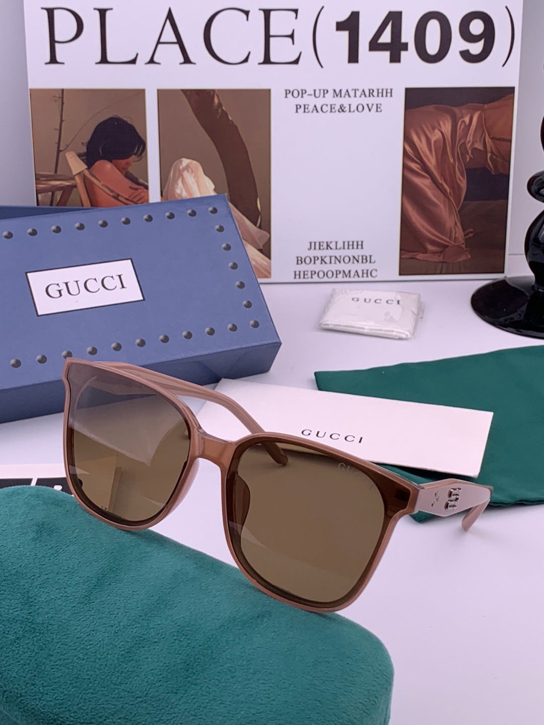 Gucci G12041 Polarized Fashion Gold Lens Sunglasses for Women - 357815 - detail image 4