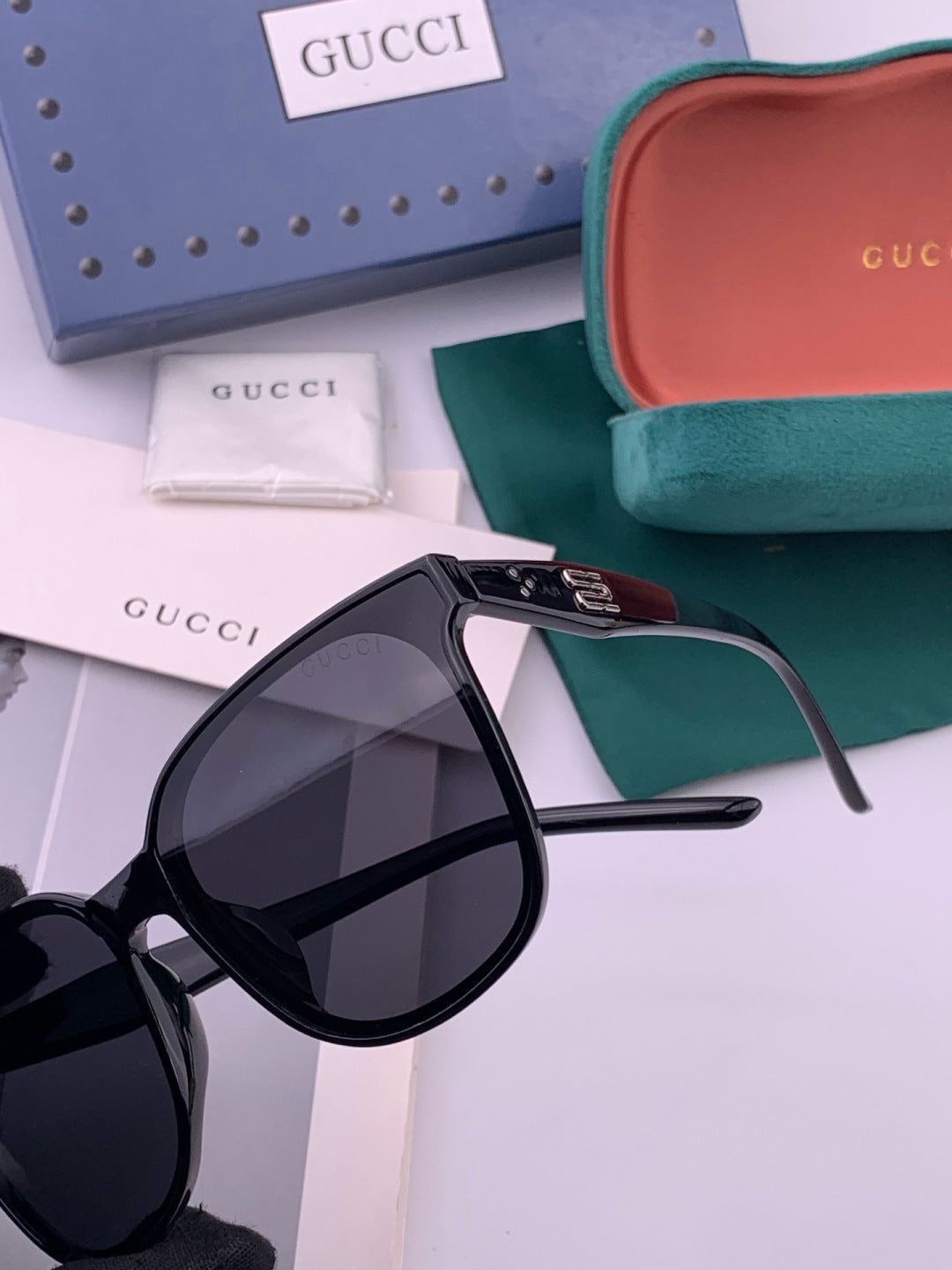 Gucci G12041 Polarized Fashion Gold Lens Sunglasses for Women - 357815 - detail image 5