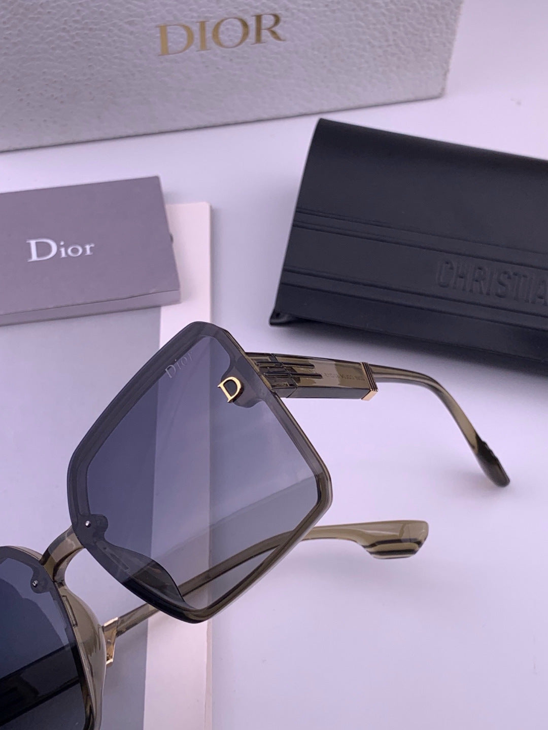Dior CD8226 Polarized Square Gold Lens Sunglasses for Women - 358224 - detail image 2