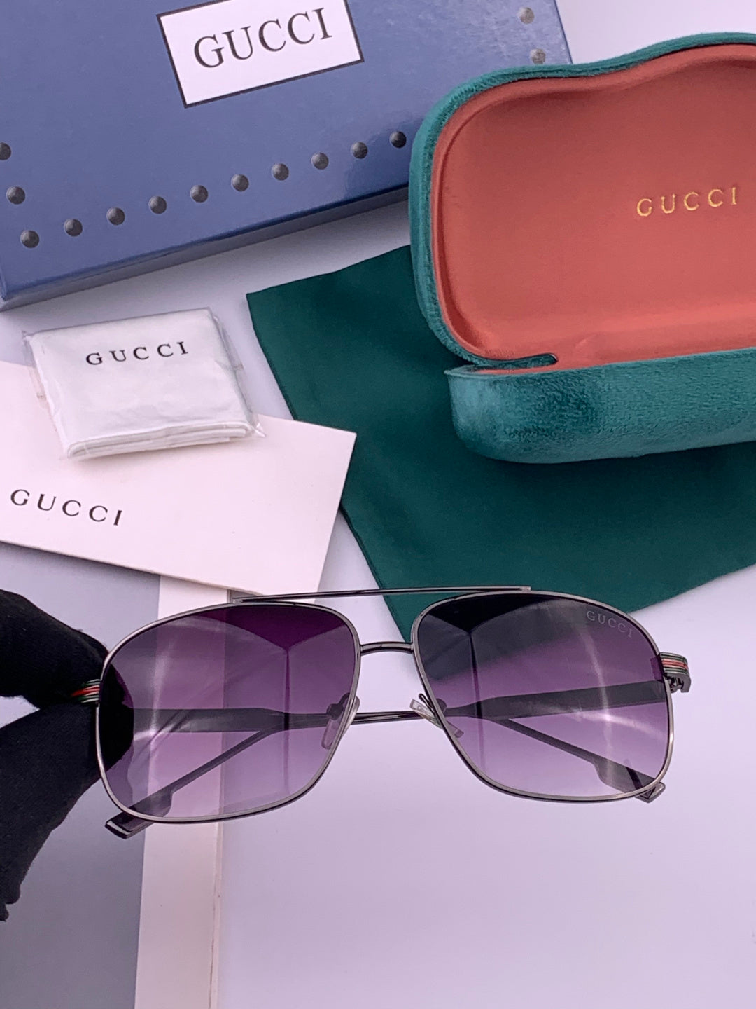 Gucci G0113 Aviator Silver Lens Sunglasses for Men & Women - 357784