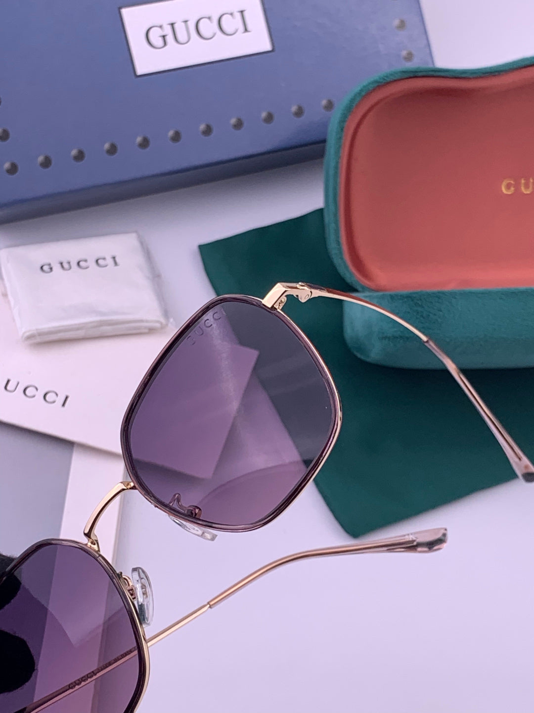 Gucci G1220 Polarized Round Gold Lens Sunglasses for Women - 357785 - detail image 3