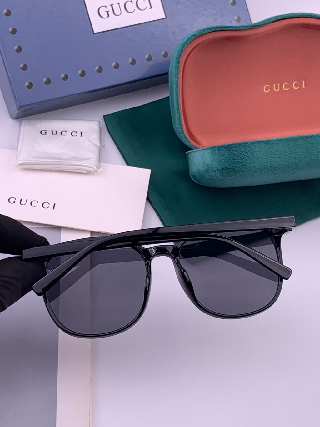 Gucci G9369 Polarized Round Black Lens Sunglasses for Men & Women - 357787 - detail image 4