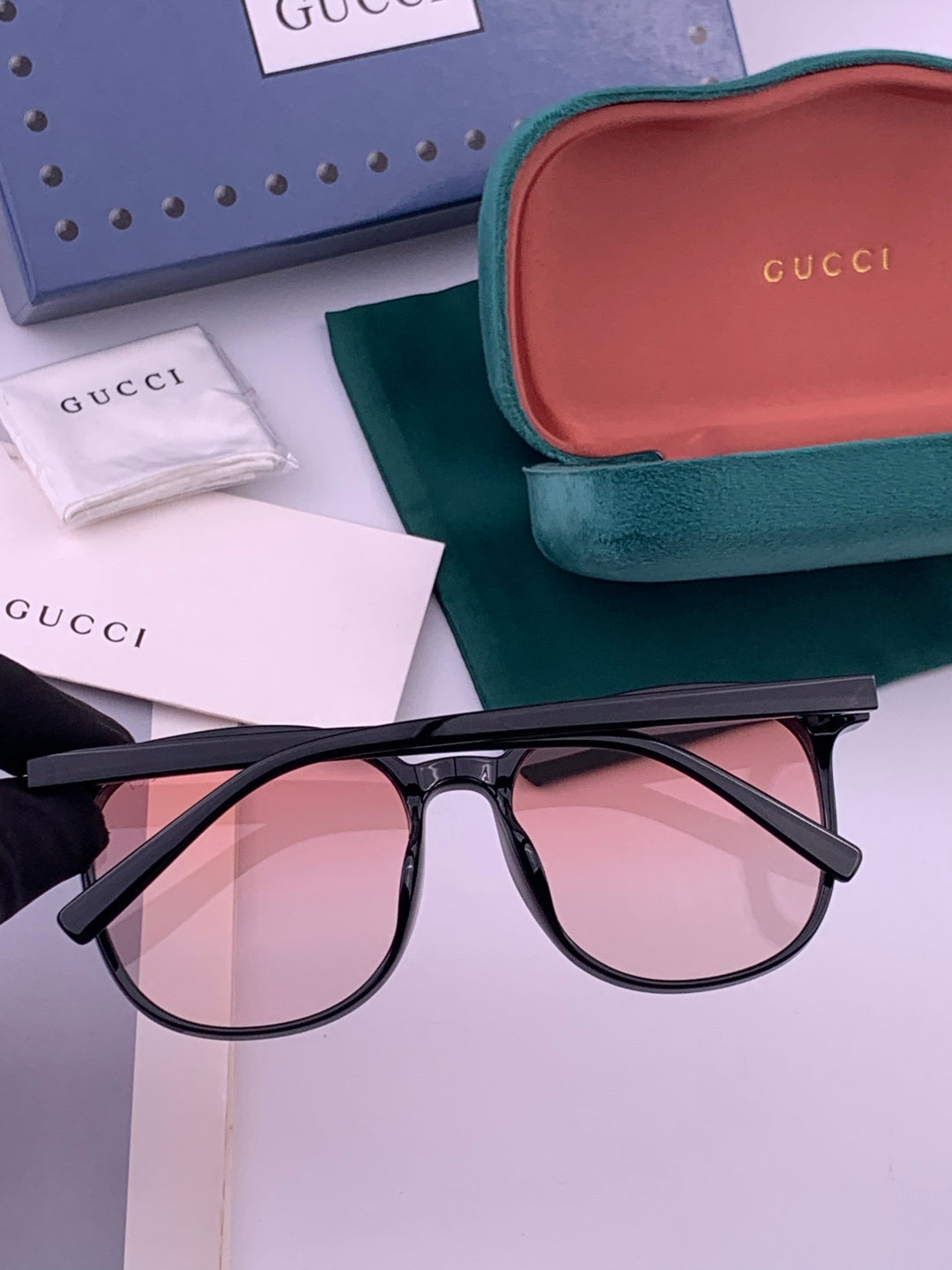 Gucci G9369 Polarized Round Black Lens Sunglasses for Men & Women - 357788 - detail image 4