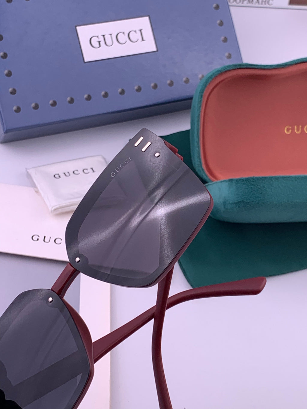 Gucci G7292 Polarized Square Gold Lens Sunglasses for Men & Women - 357791 - detail image 5