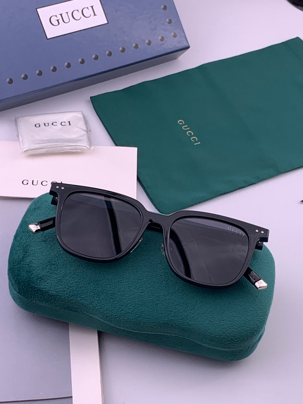 Gucci G3904 Square Brown Lens Sunglasses for Men & Women - detail image 5