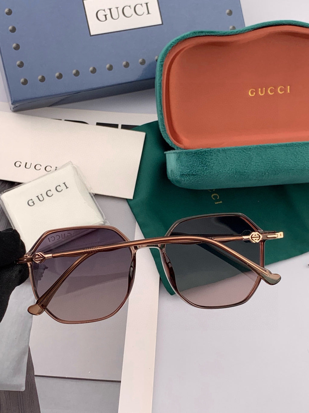 Gucci G1023 Polarized Square Black Lens Sunglasses for Men & Women - detail image 6