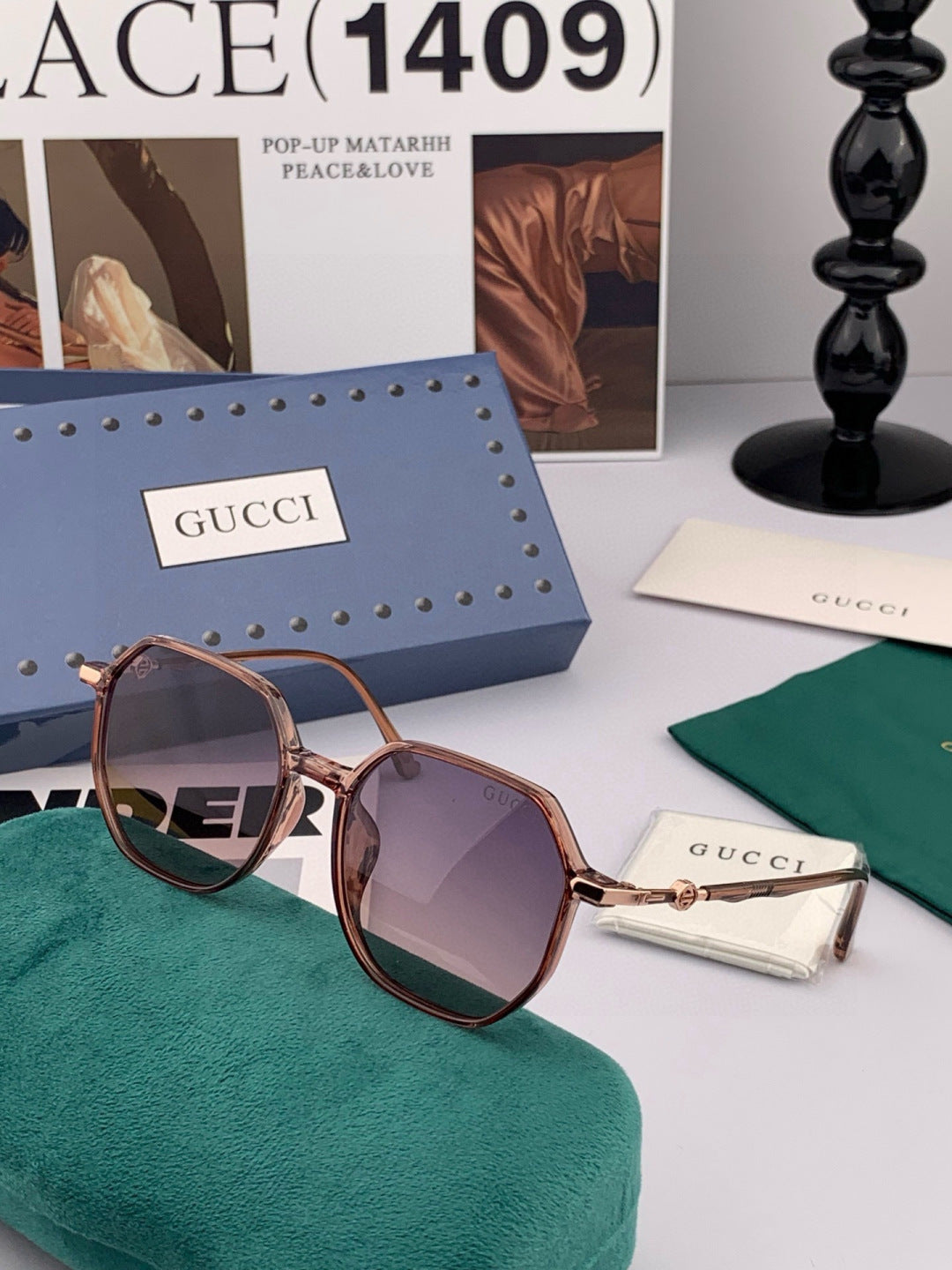 Gucci G1023 Polarized Square Black Lens Sunglasses for Men & Women - detail image 3
