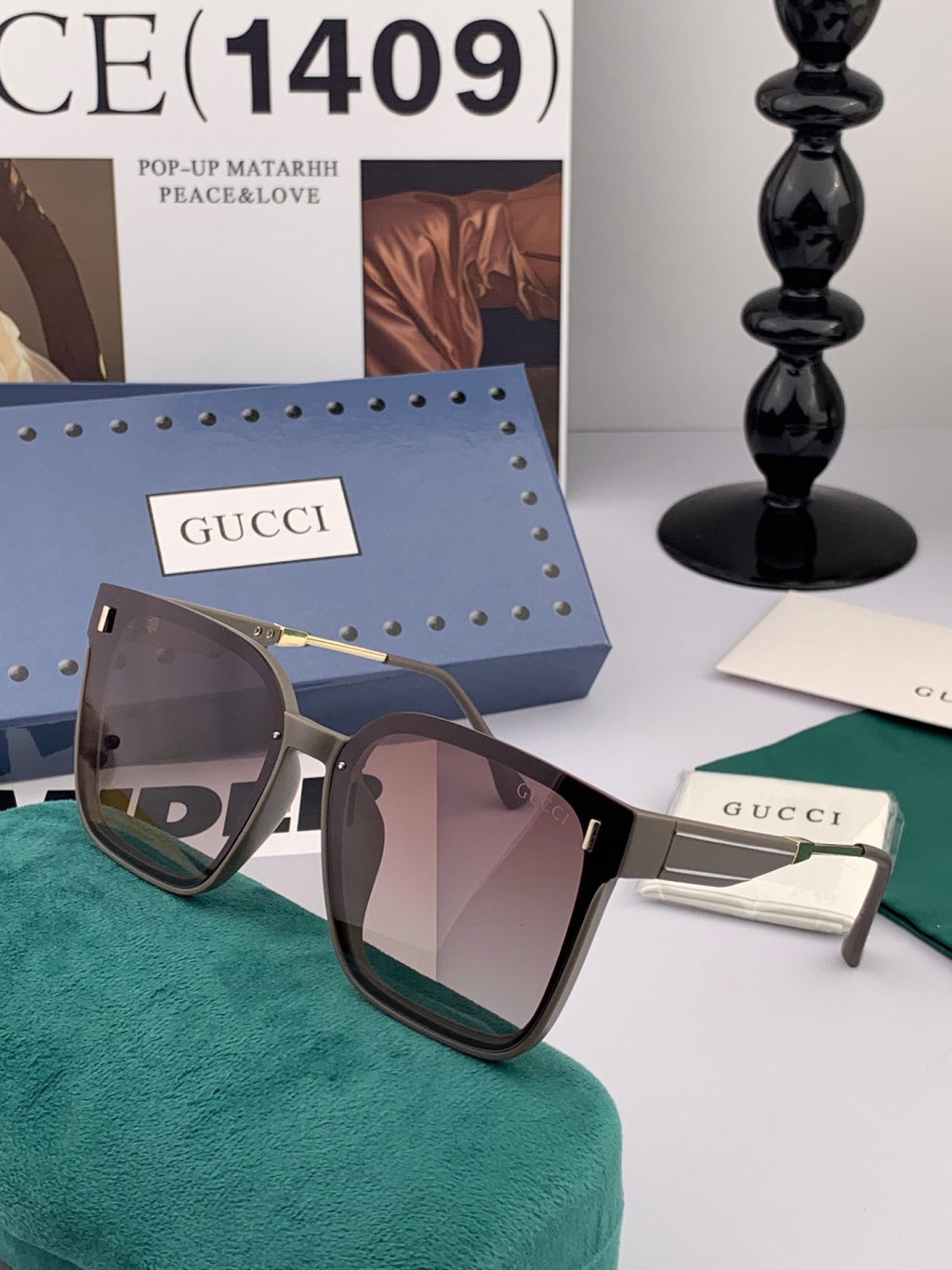 Gucci G3142 Metal Square Black Lens Sunglasses for Men & Women - detail image 3