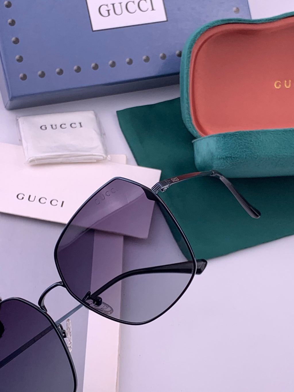 Gucci 0333 Fashion Brown Lens Sunglasses for Men & Women - detail image 3