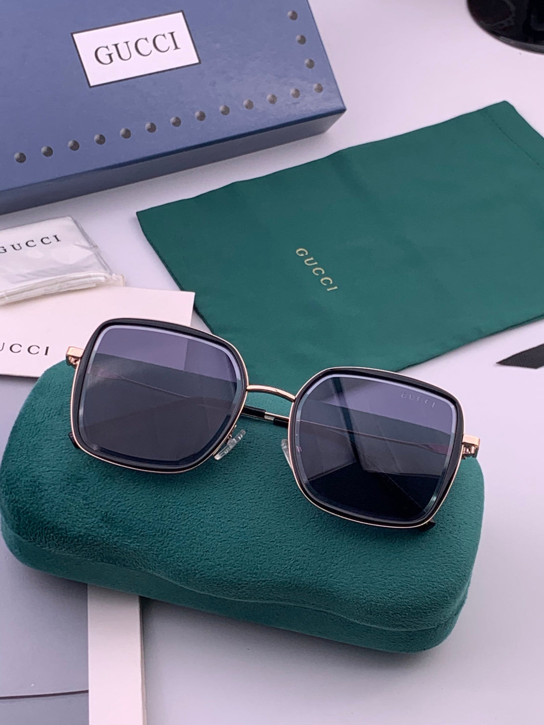 Gucci G5359 Metal Fashion Gold Lens Sunglasses for Men & Women - 371611 - detail image 6