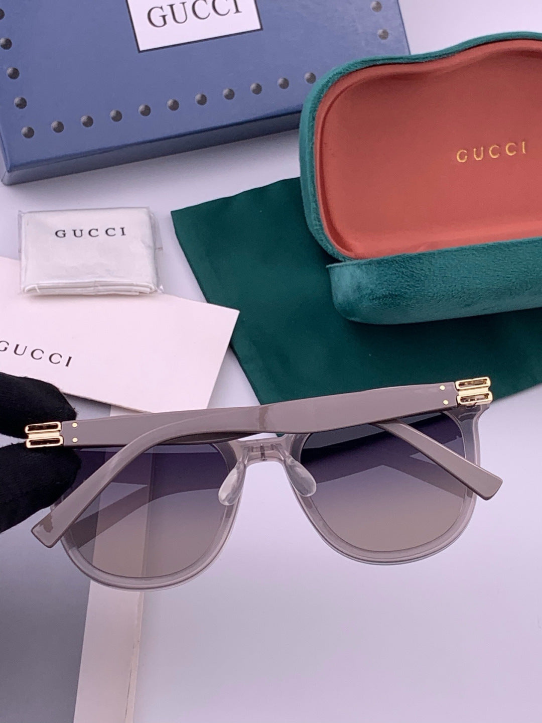 Gucci G20 Polarized Square Black Lens Sunglasses for Men & Women - 371616 - detail image 4