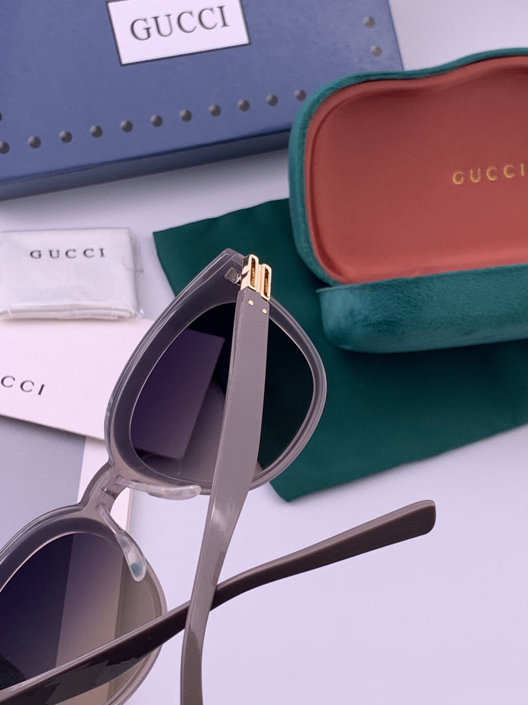Gucci G20 Polarized Square Black Lens Sunglasses for Men & Women - 371616 - detail image 3