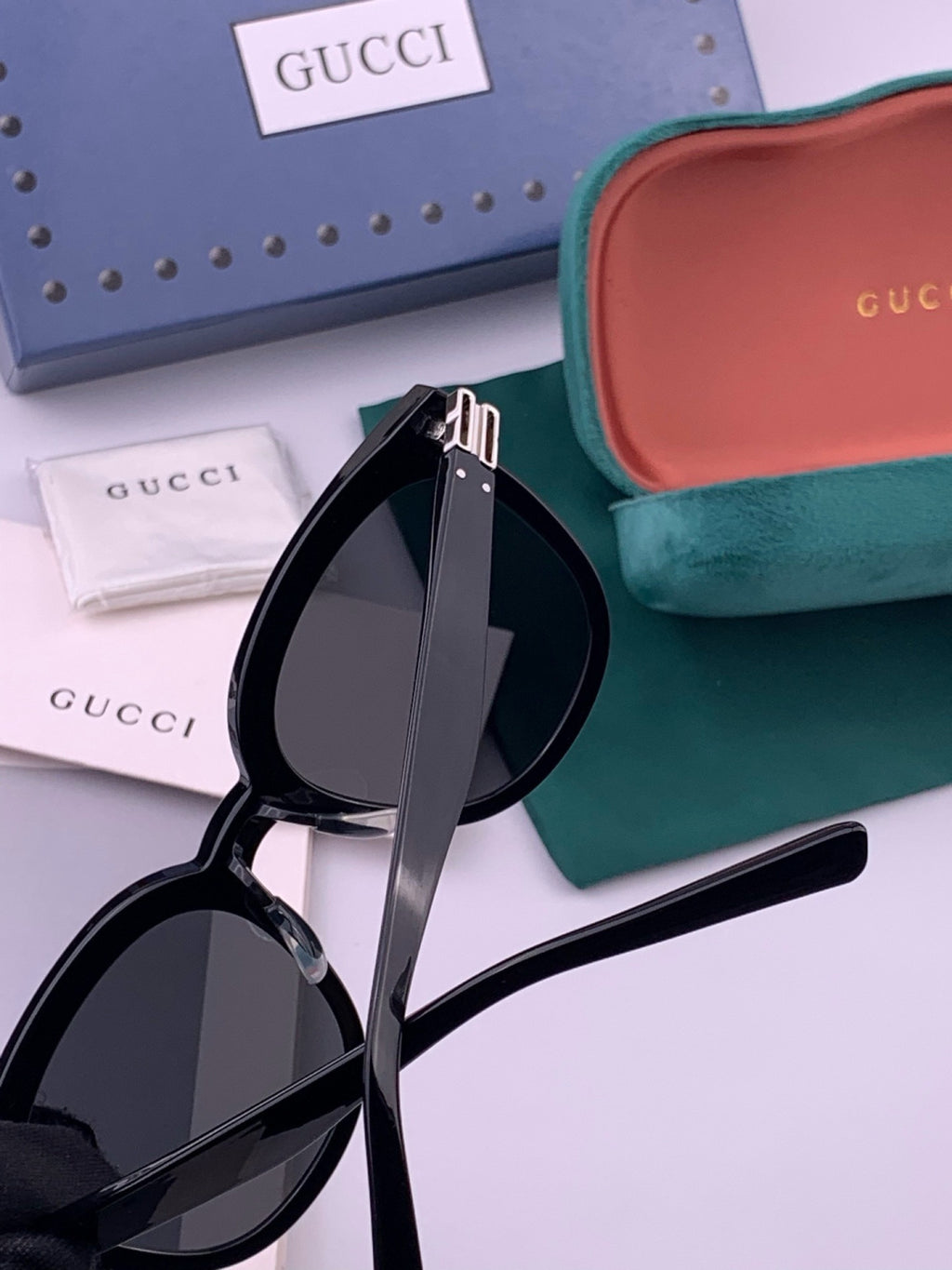 Gucci G20 Polarized Square Black Lens Sunglasses for Men & Women - 371617 - detail image 6