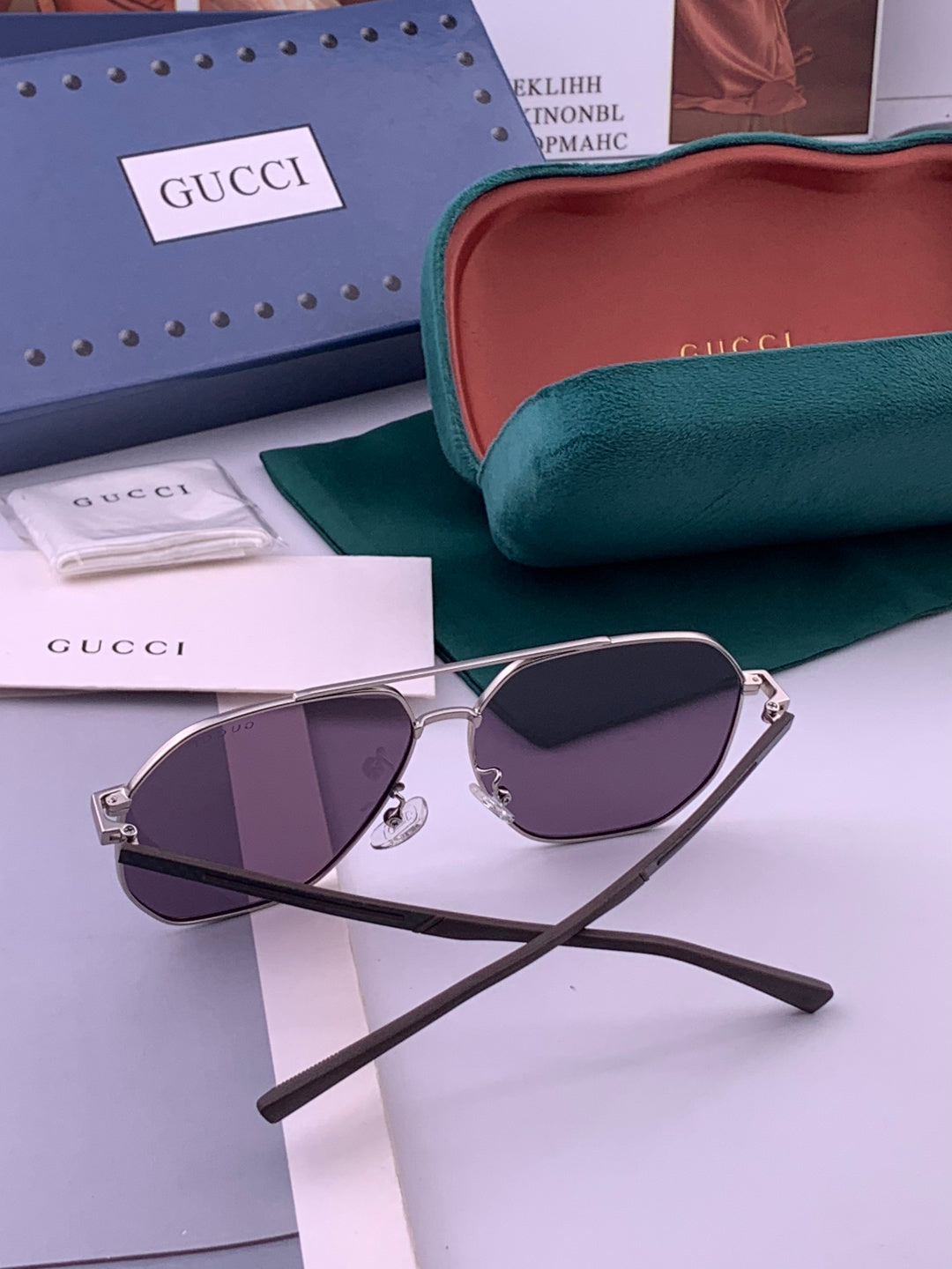 Gucci G9203 Polarized Aviator Gold Lens Sunglasses for Men & Women - detail image 5