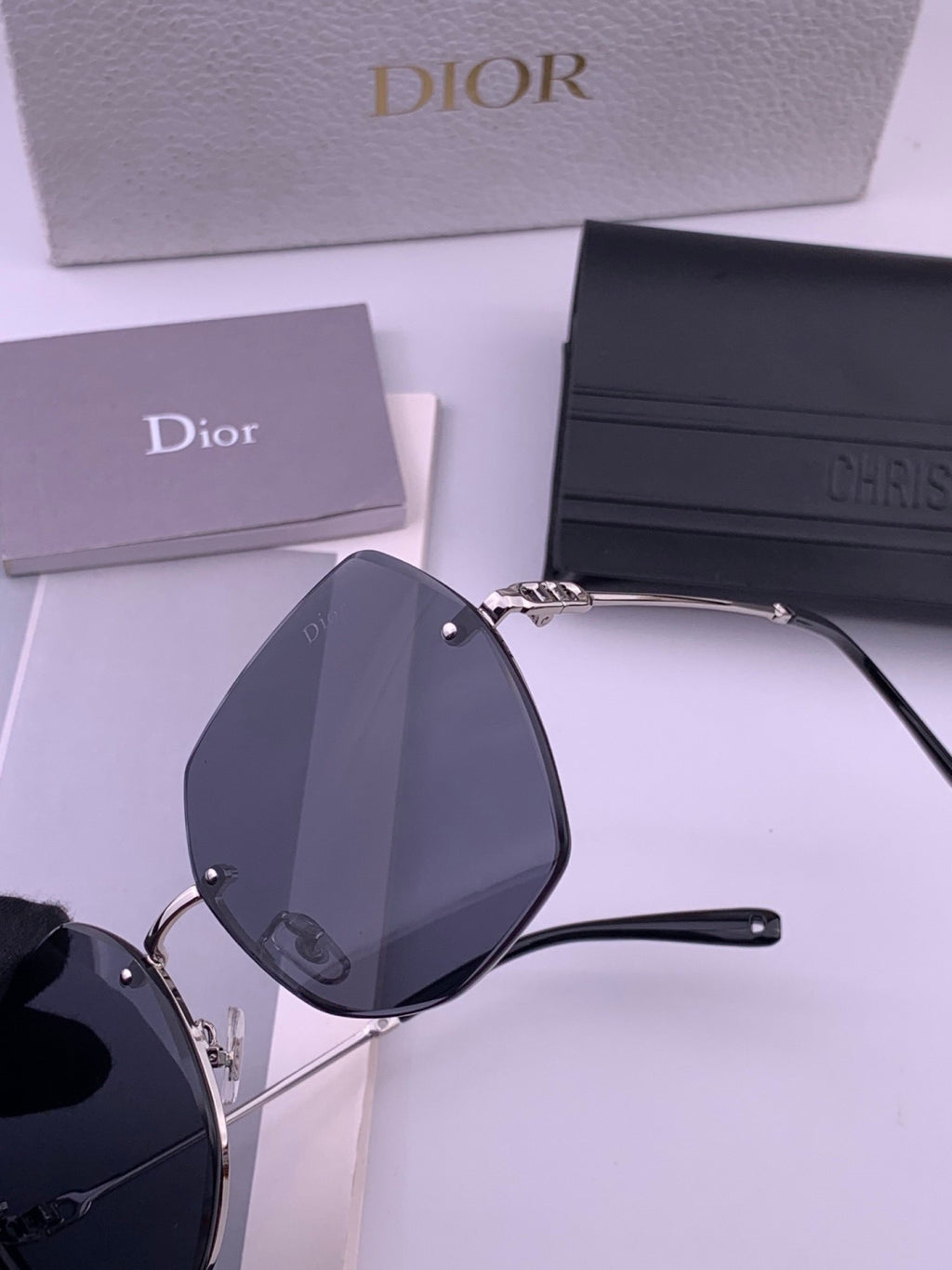 Dior CD8637 Polarized Rimless Brown Lens Sunglasses for Men & Women - detail image 3