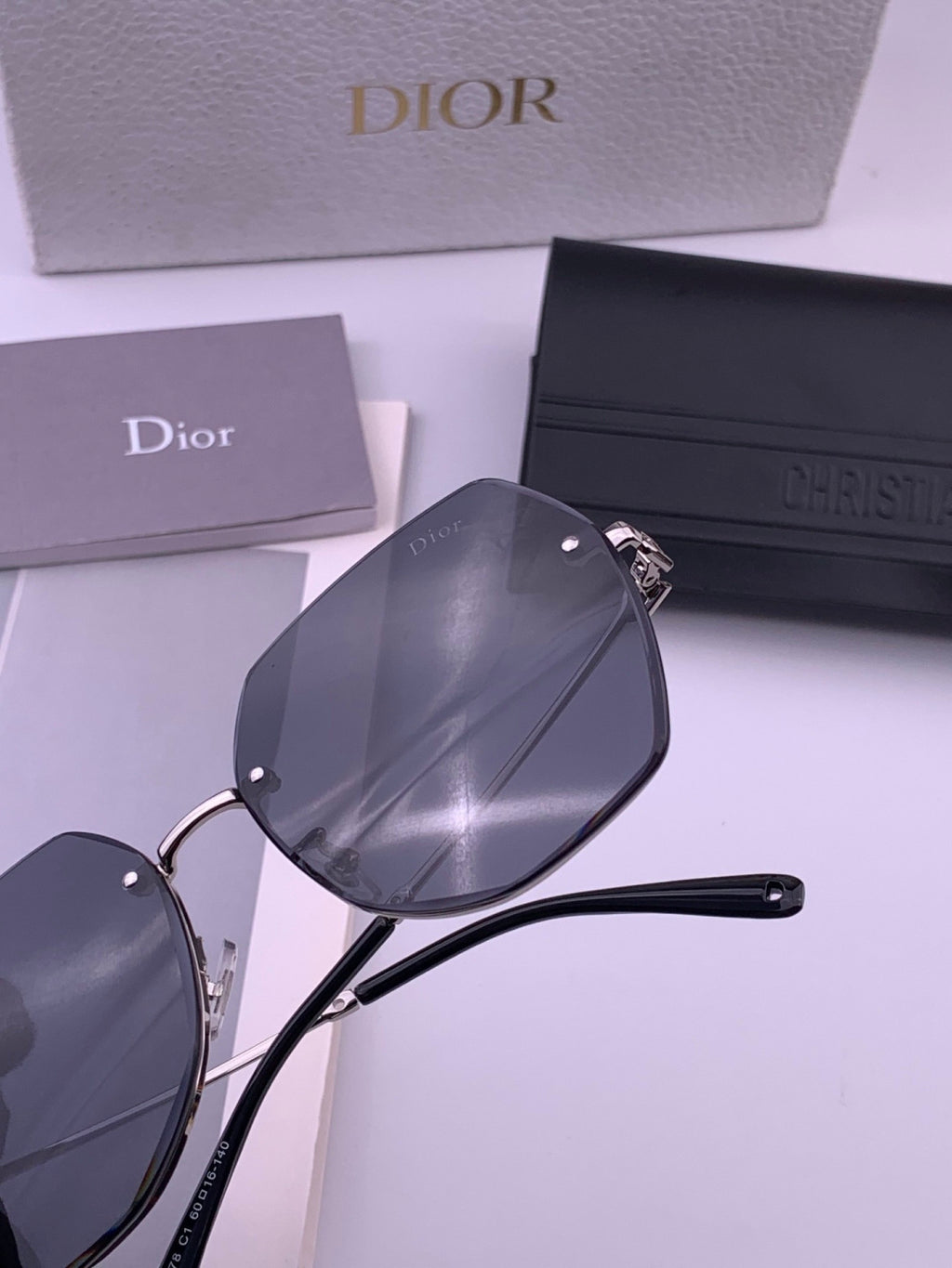 Dior CD8637 Polarized Rimless Brown Lens Sunglasses for Men & Women - detail image 6