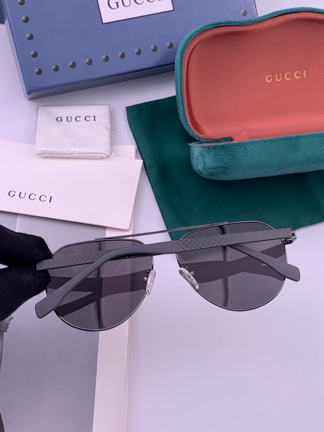 Gucci G8204 Polarized Aviator Black Lens Sunglasses for Men & Women - detail image 4