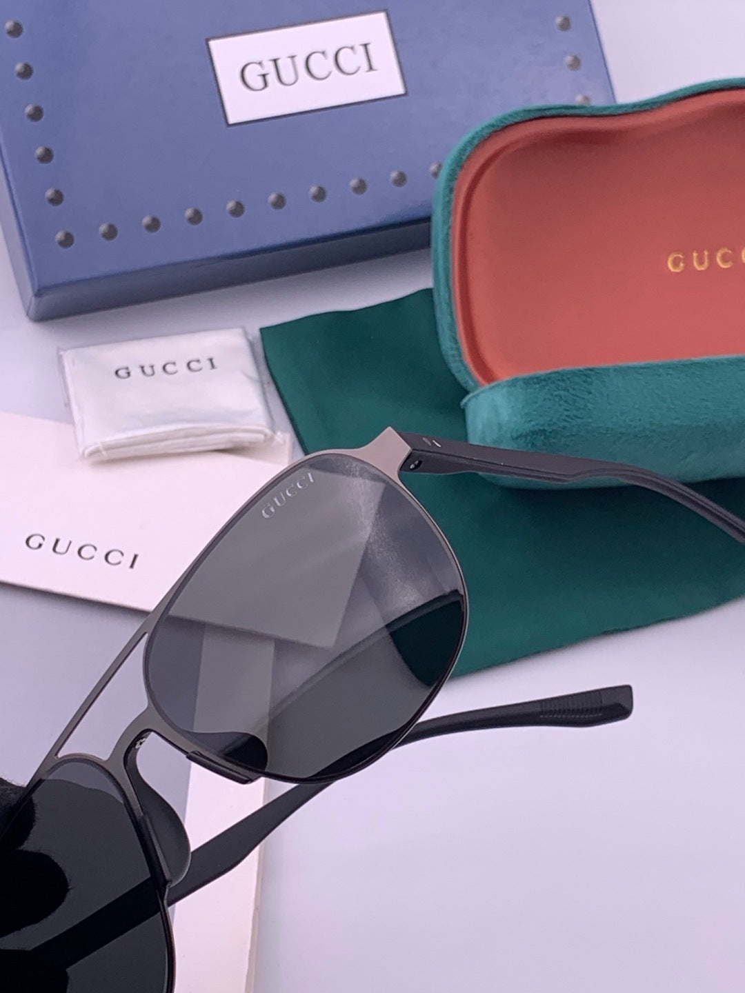 Gucci G2807 Polarized Aviator Black Lens Sunglasses for Men - 371623 - detail image 3