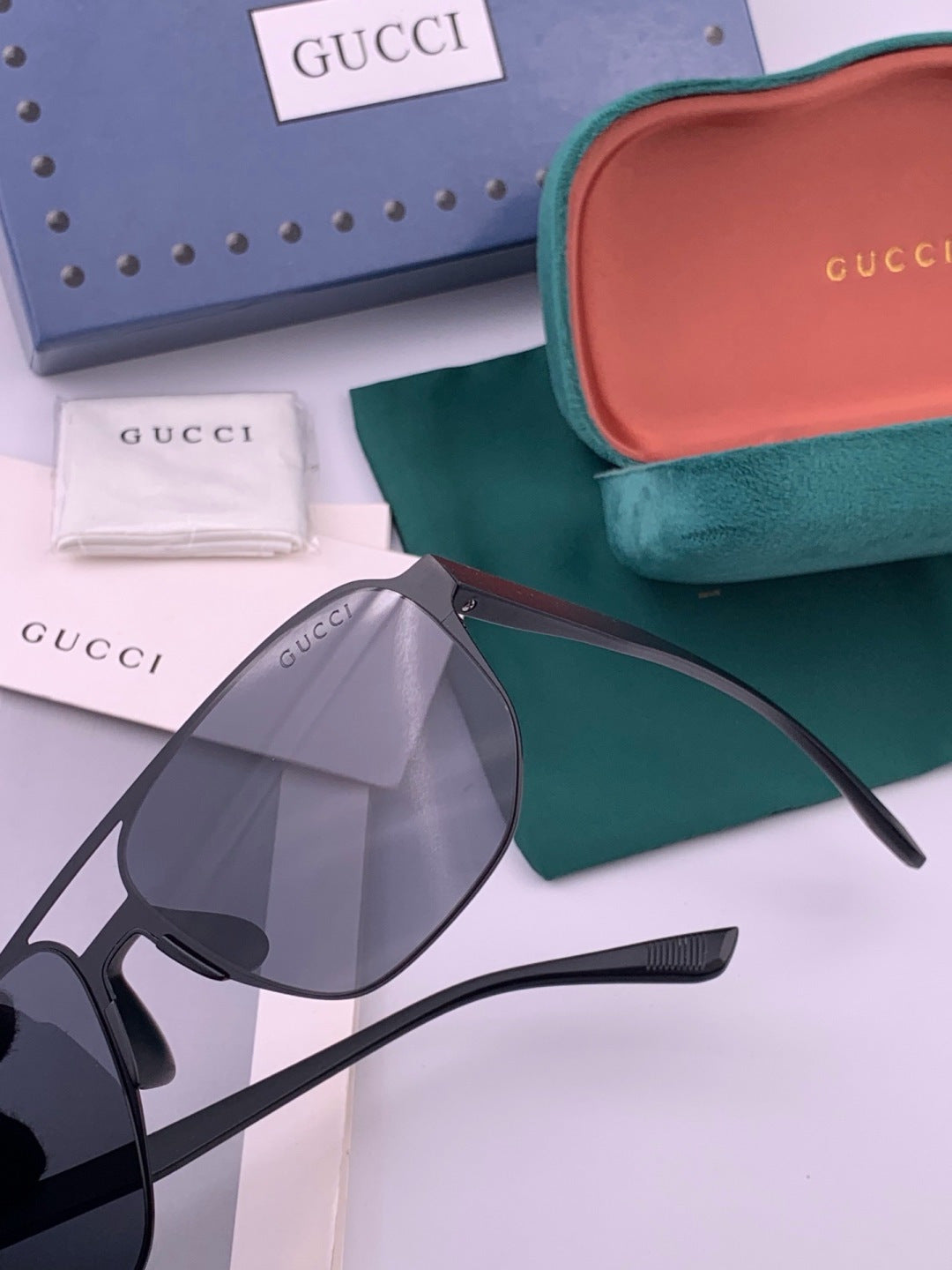 Gucci G1225 Polarized Aviator Gold Lens Sunglasses for Men - 371627 - detail image 3