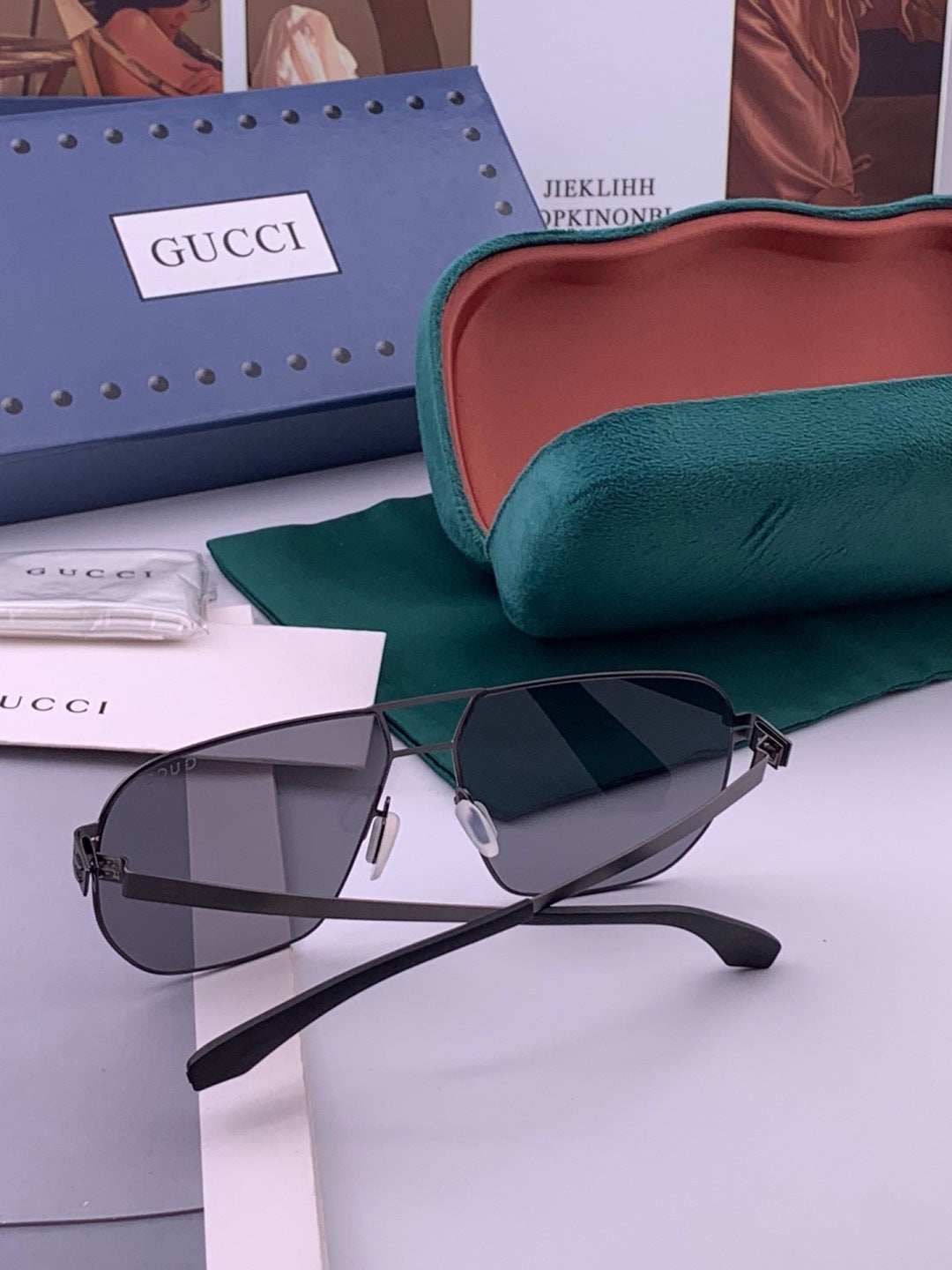 Gucci G2504 Fashion Black Lens Sunglasses for Men & Women - 371628 - detail image 6