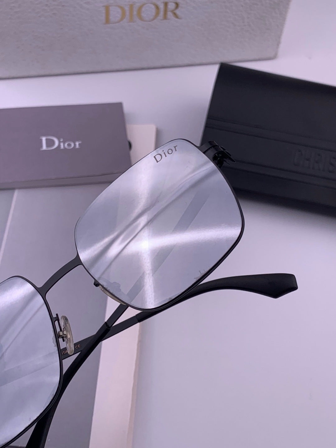 Dior D3908 Fashion Black Lens Sunglasses for Men & Women - 371904 - detail image 4