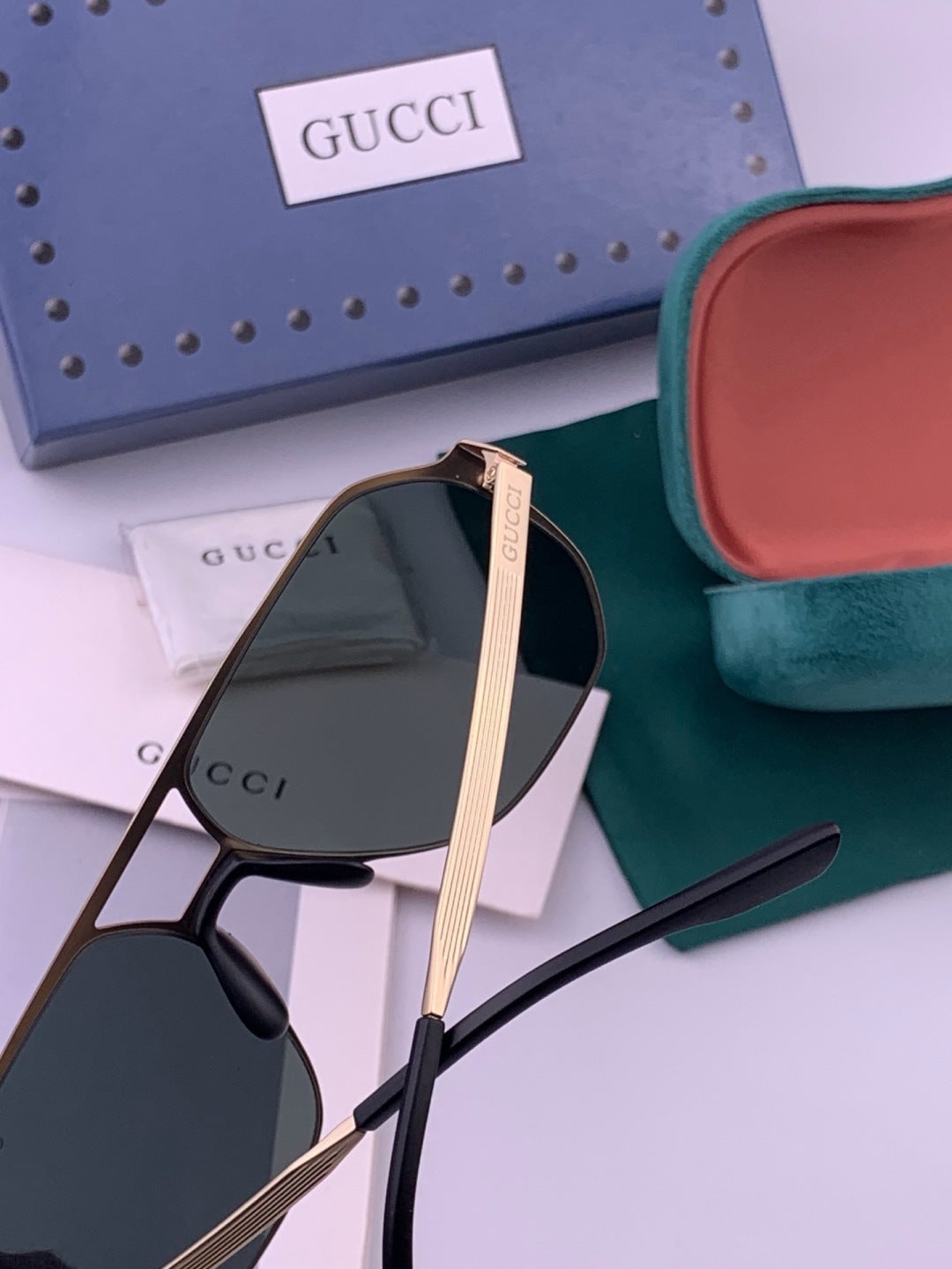 Gucci G3380 Polarized Aviator Gold Lens Sunglasses for Men - 371602 - detail image 6