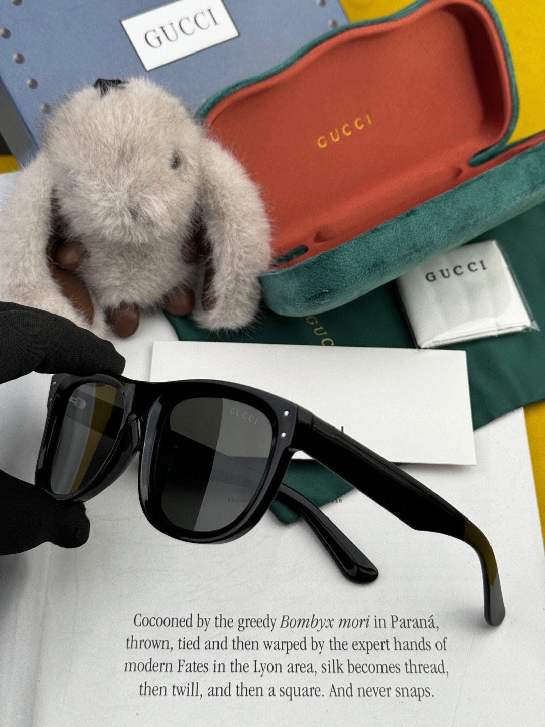 Gucci G9108 Polarized Square Black Lens Sunglasses for Men & Women - 371603 - detail image 3