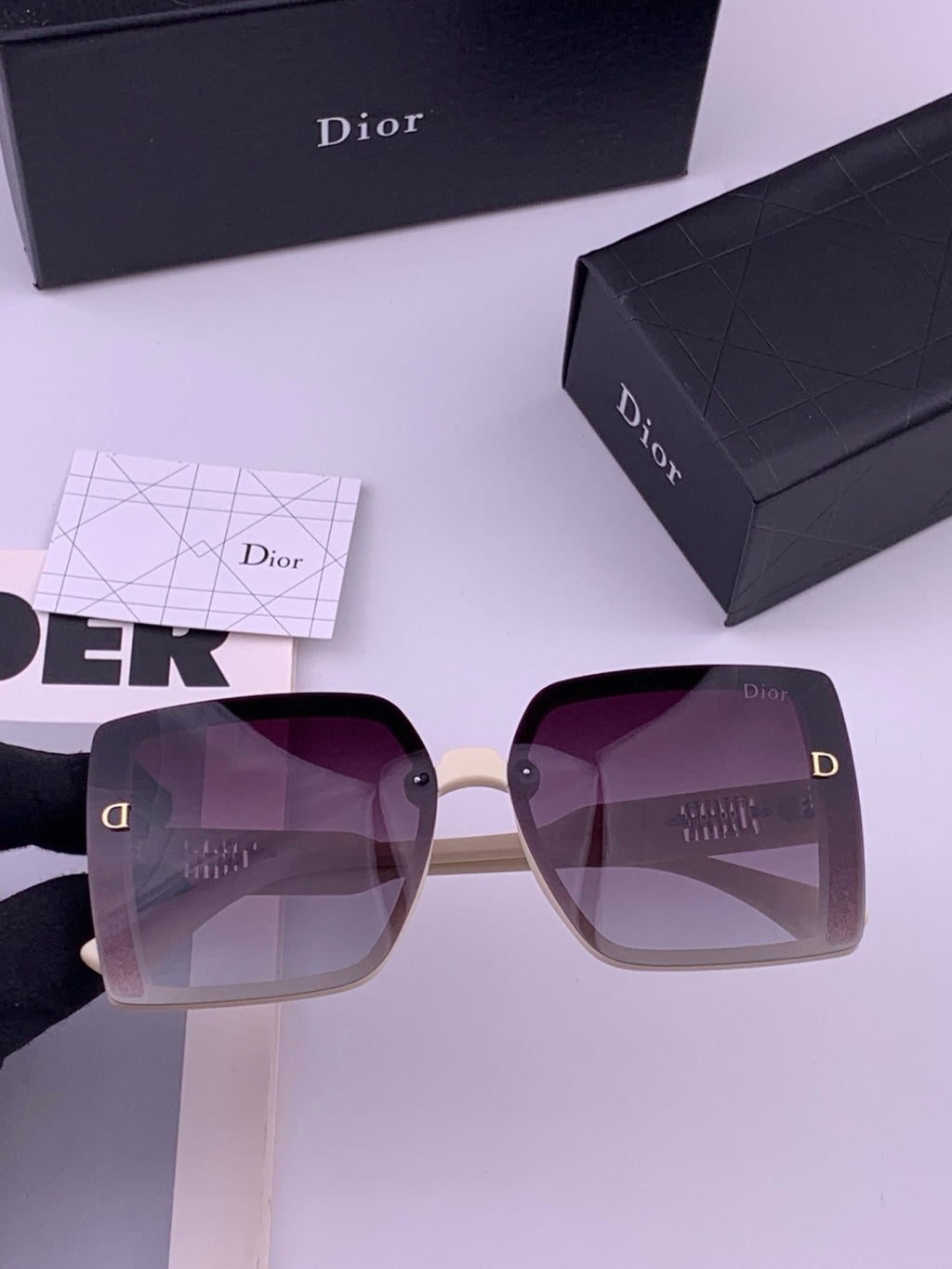 Dior D5290 Polarized Square Black Lens Sunglasses for Men & Women - 371897